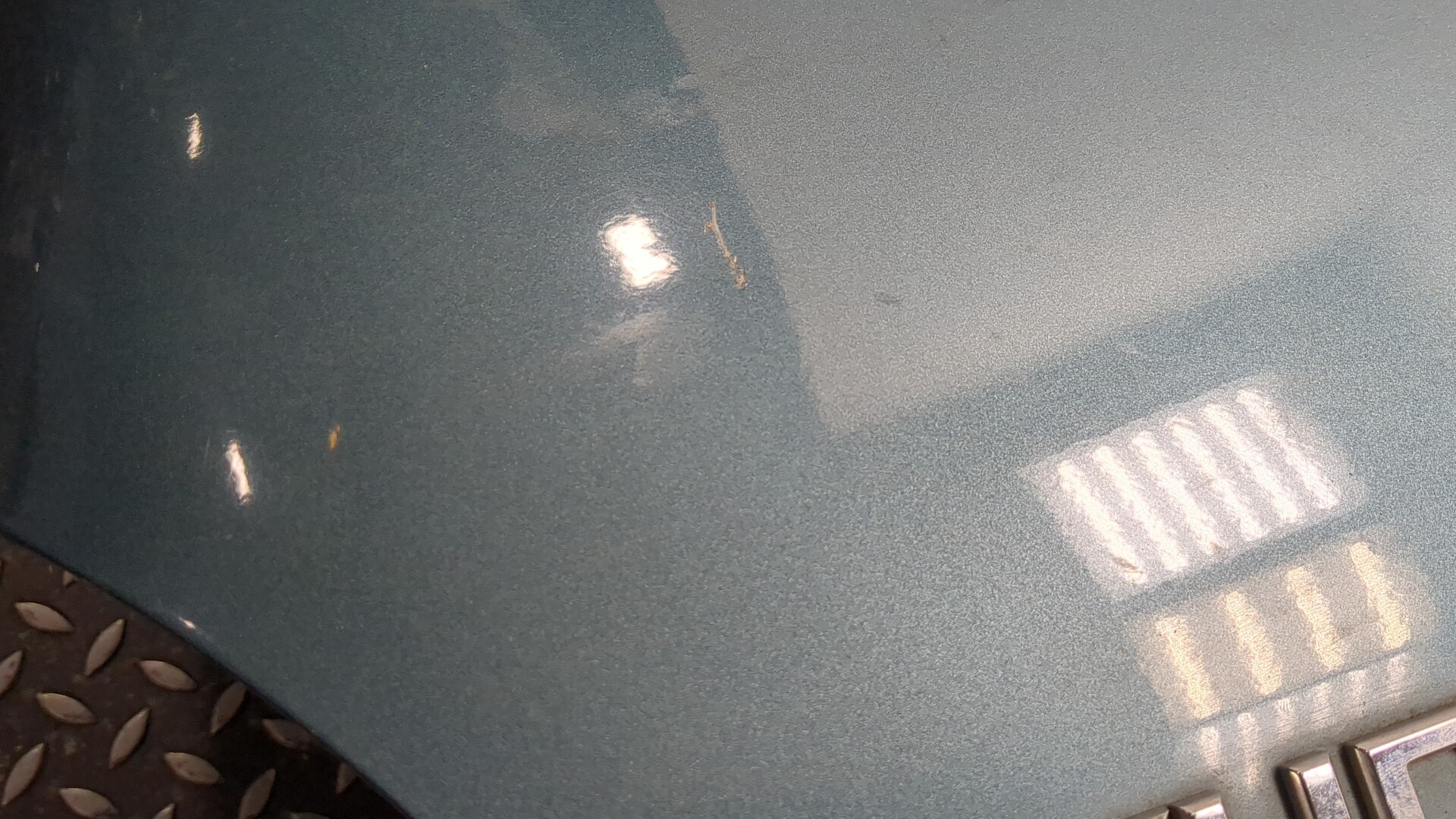 Дверь багажника