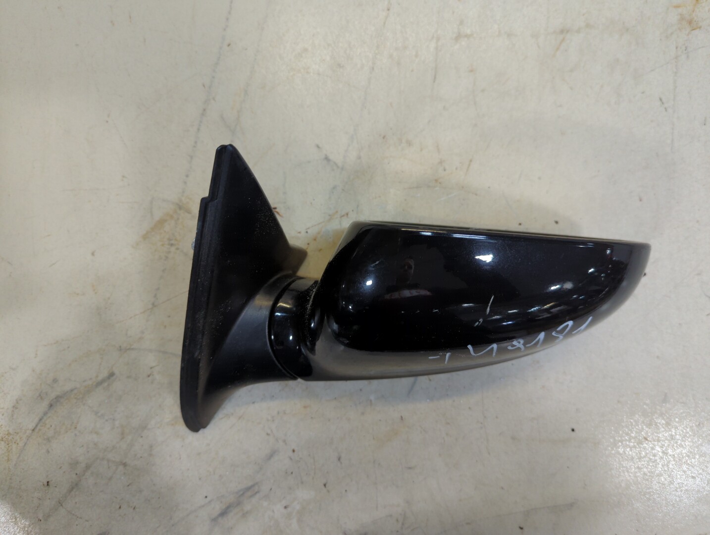 Зеркало левое электрическое