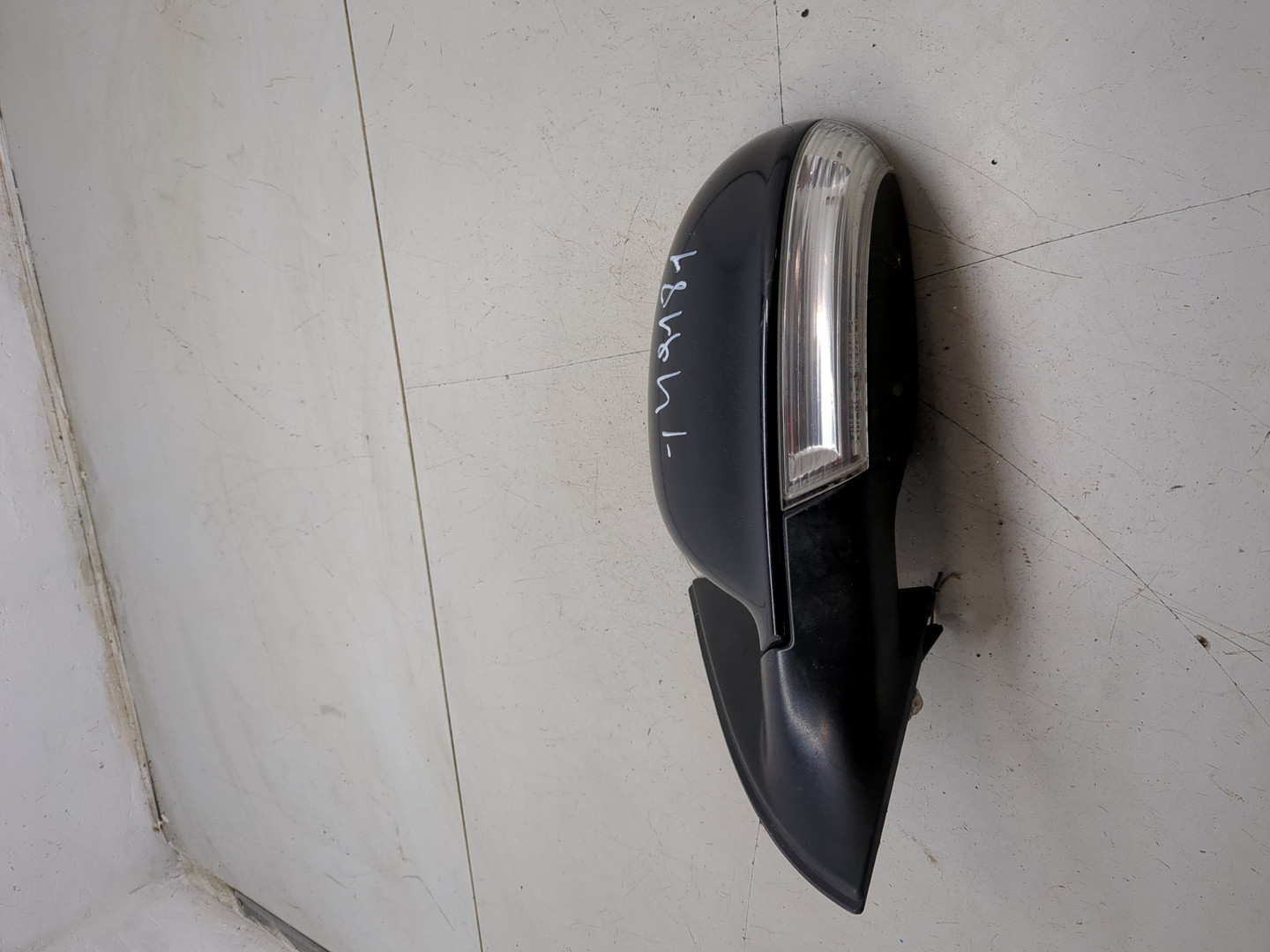 Зеркало левое электрическое