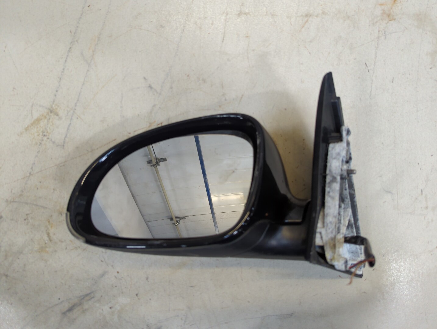 Зеркало левое электрическое