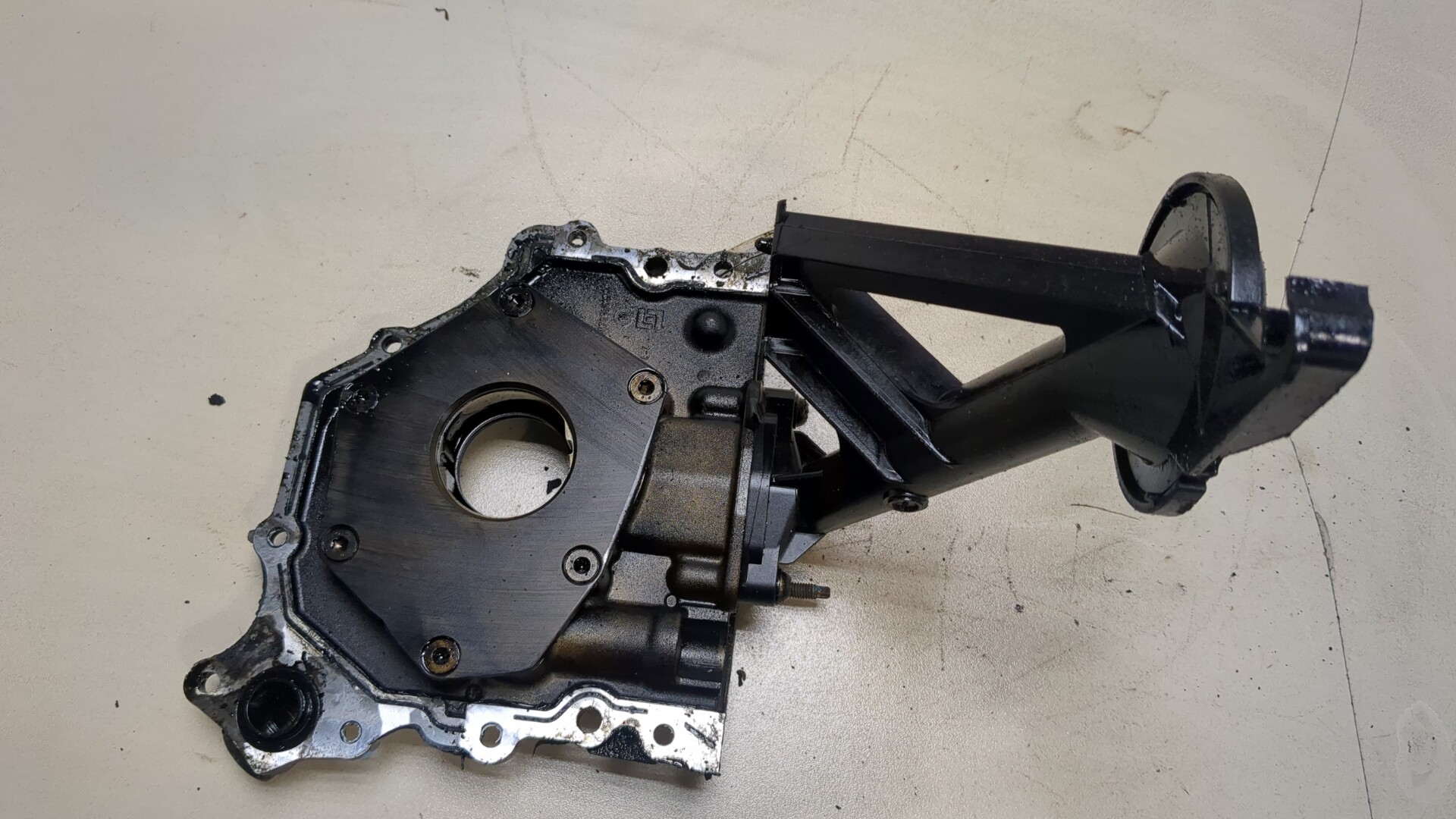 Насос масляный