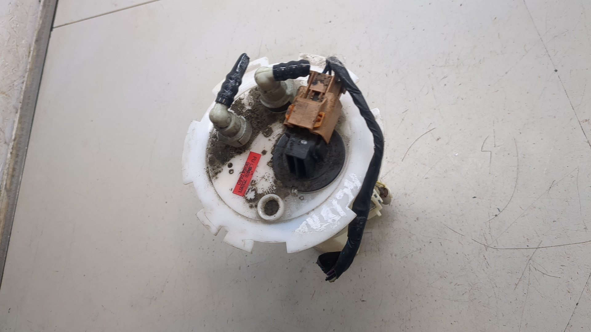 Насос топливный электрический