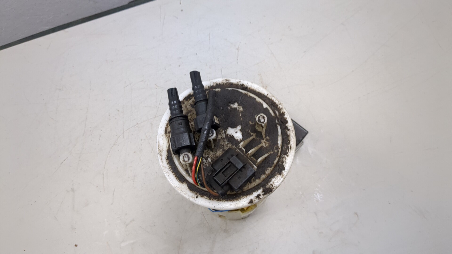 Насос топливный электрический