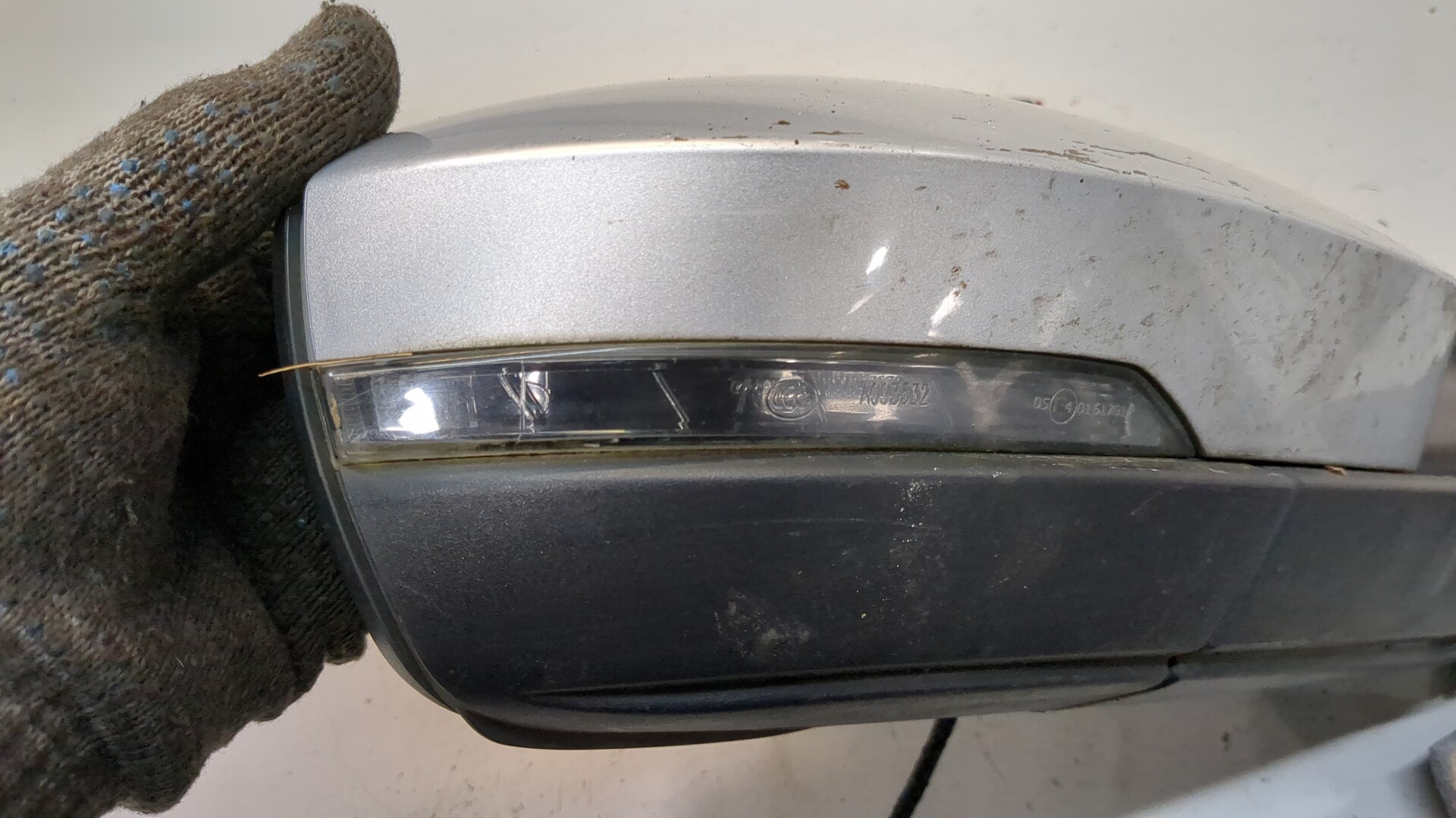 Зеркало правое электрическое