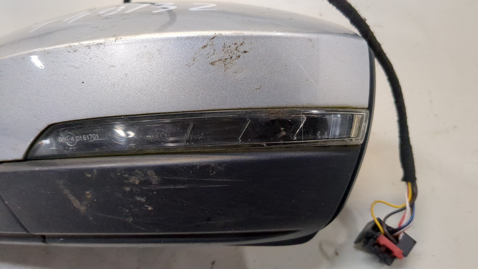 Зеркало левое электрическое