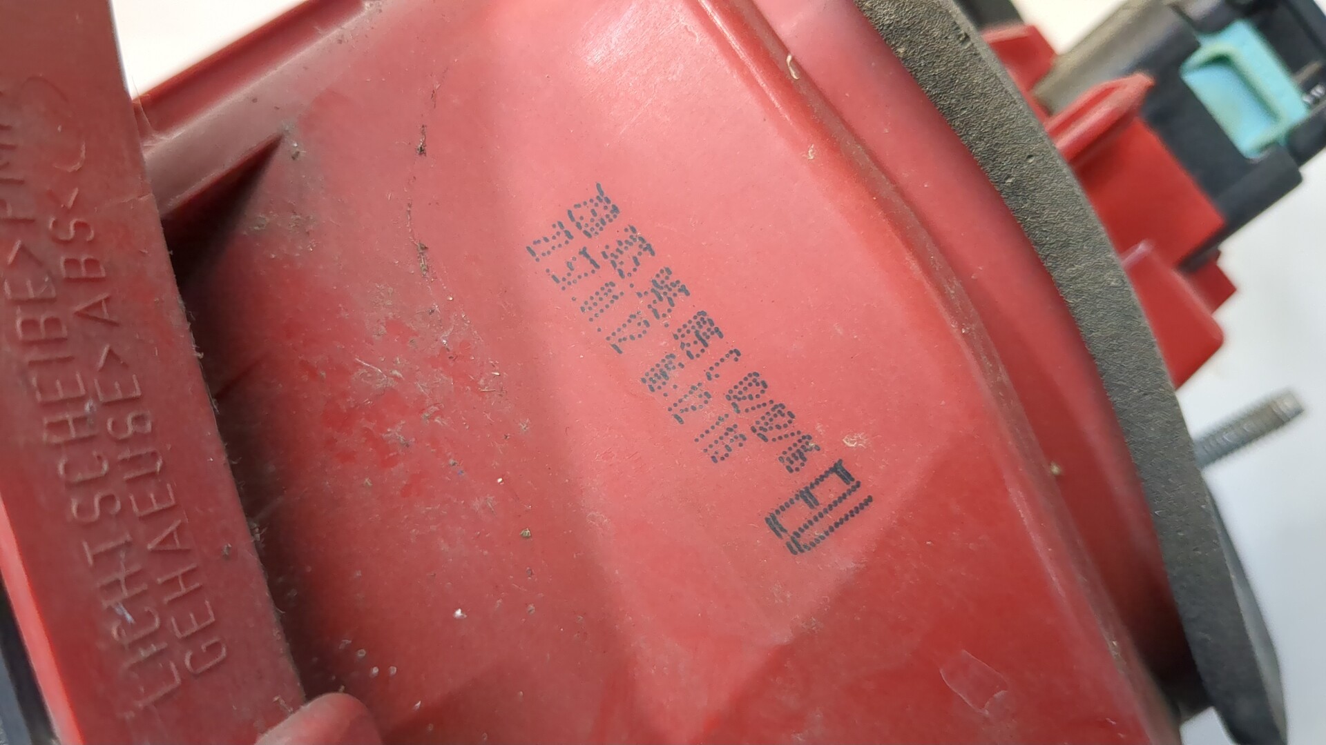 Фонарь задний левый