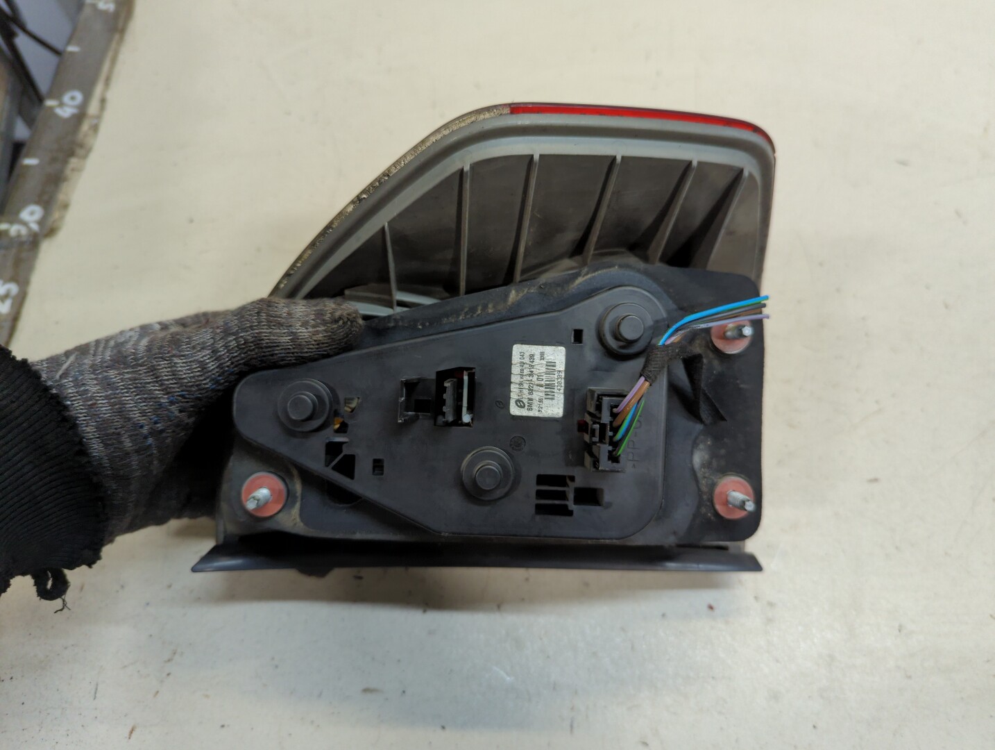 Фонарь задний левый