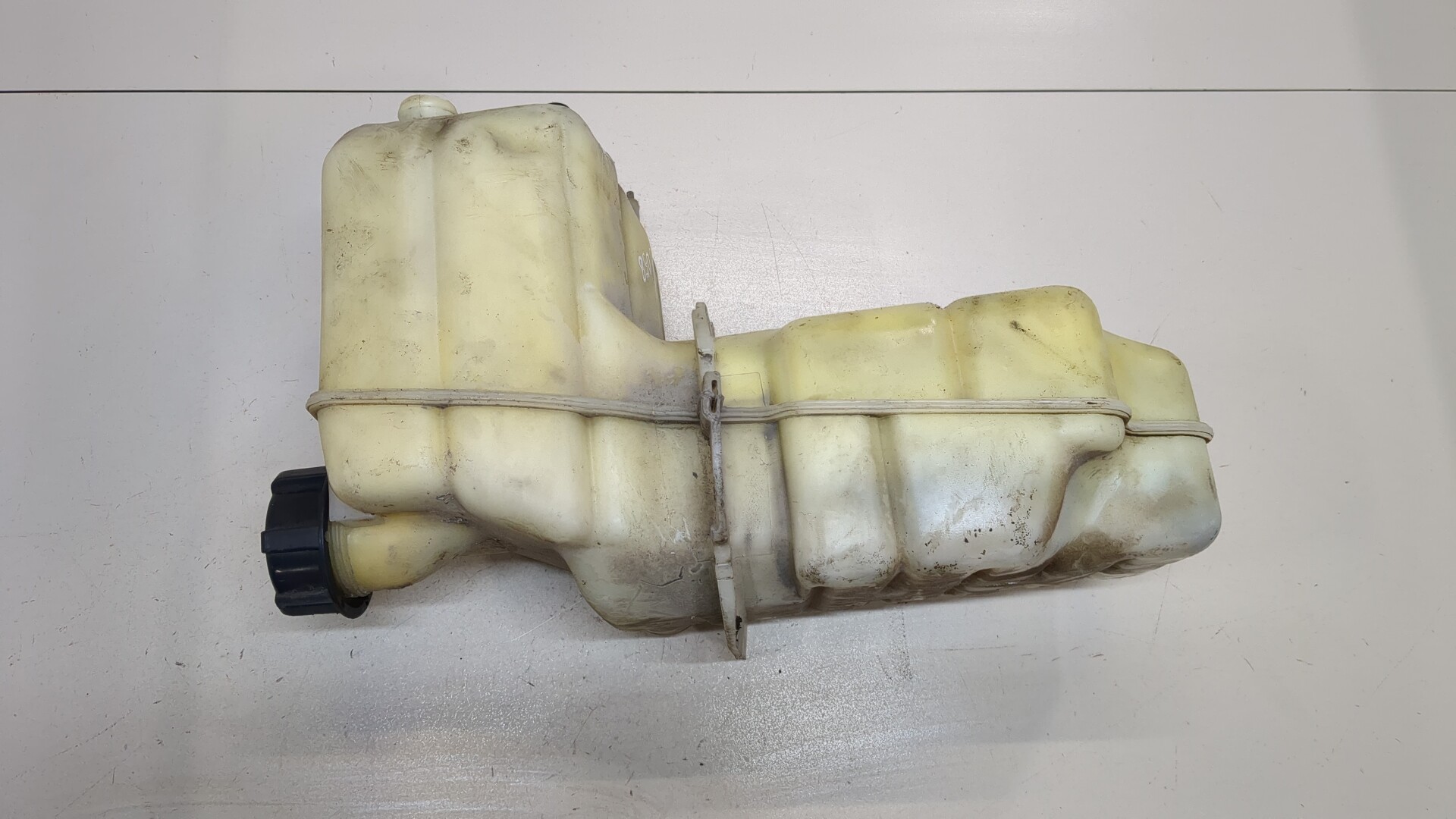 Бачок расширительный