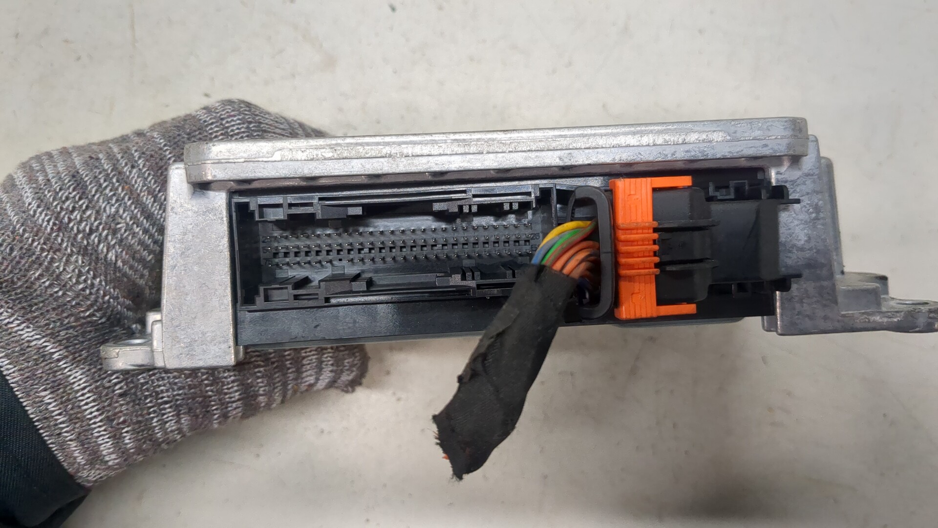 Блок управления подушек безопасности (AIR BAG)