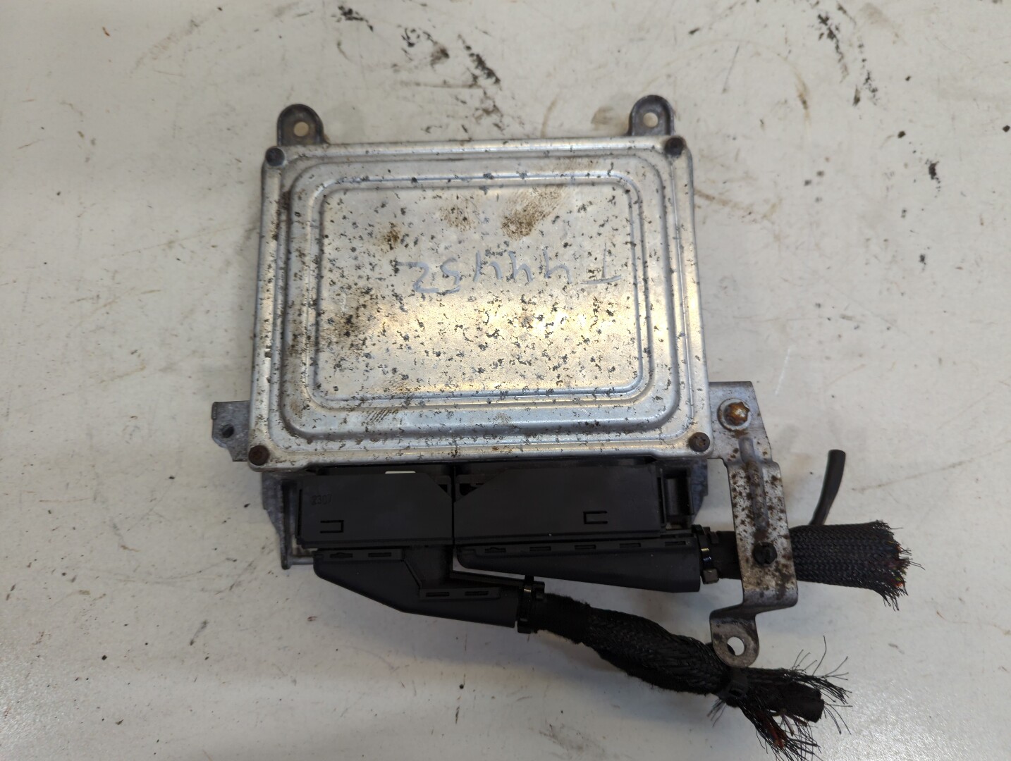 Блок управления двигателем