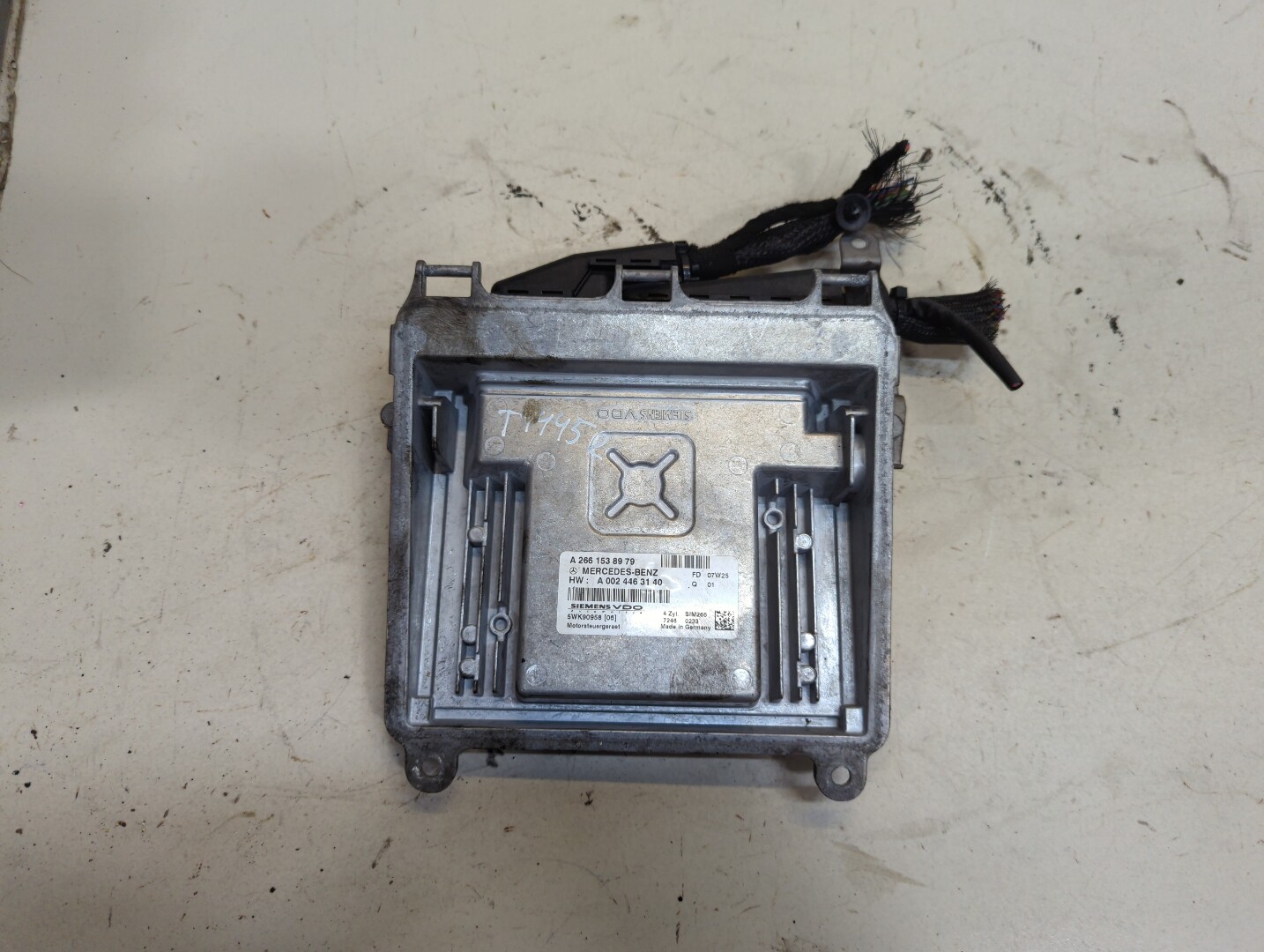 Блок управления двигателем