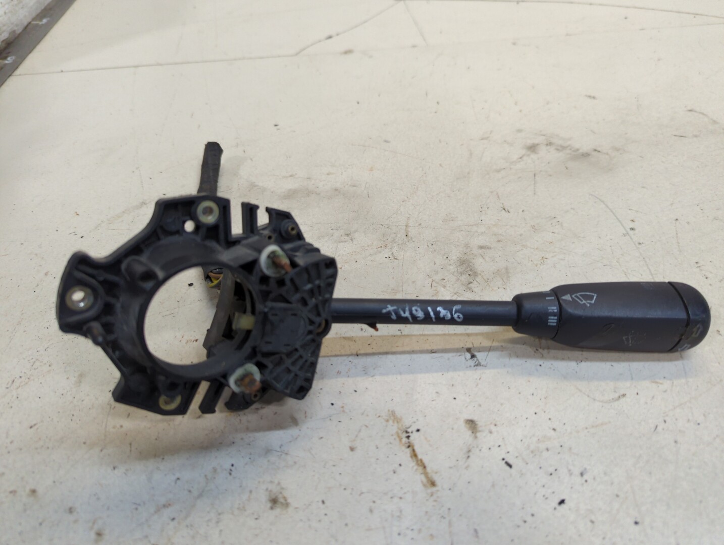 Переключатель подрулевой