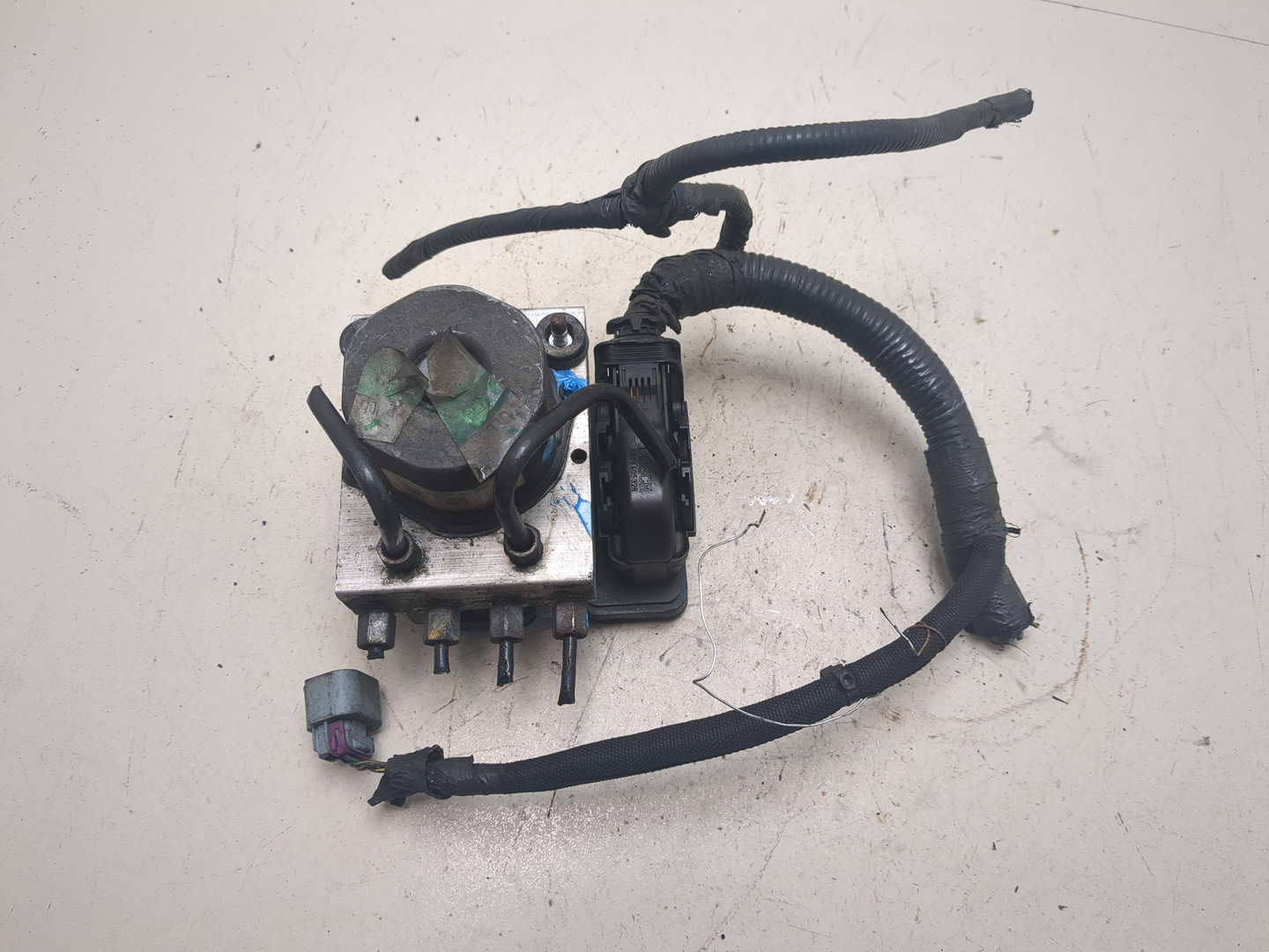 Блок ABS (насос)