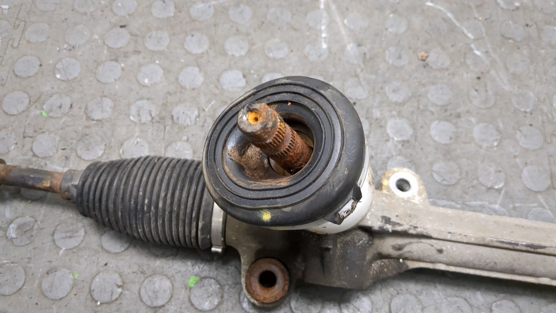 Рейка рулевая