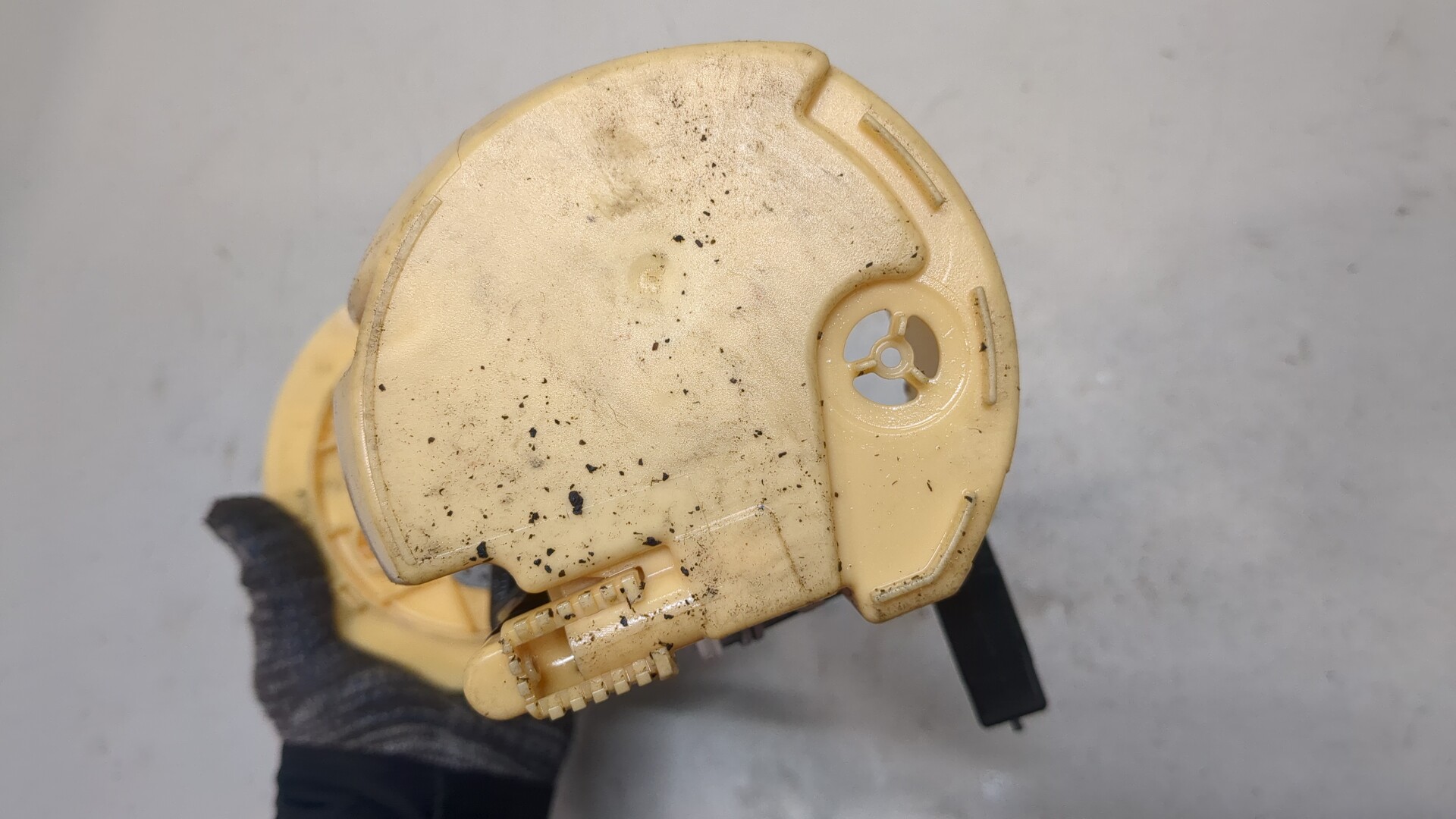 Насос топливный электрический