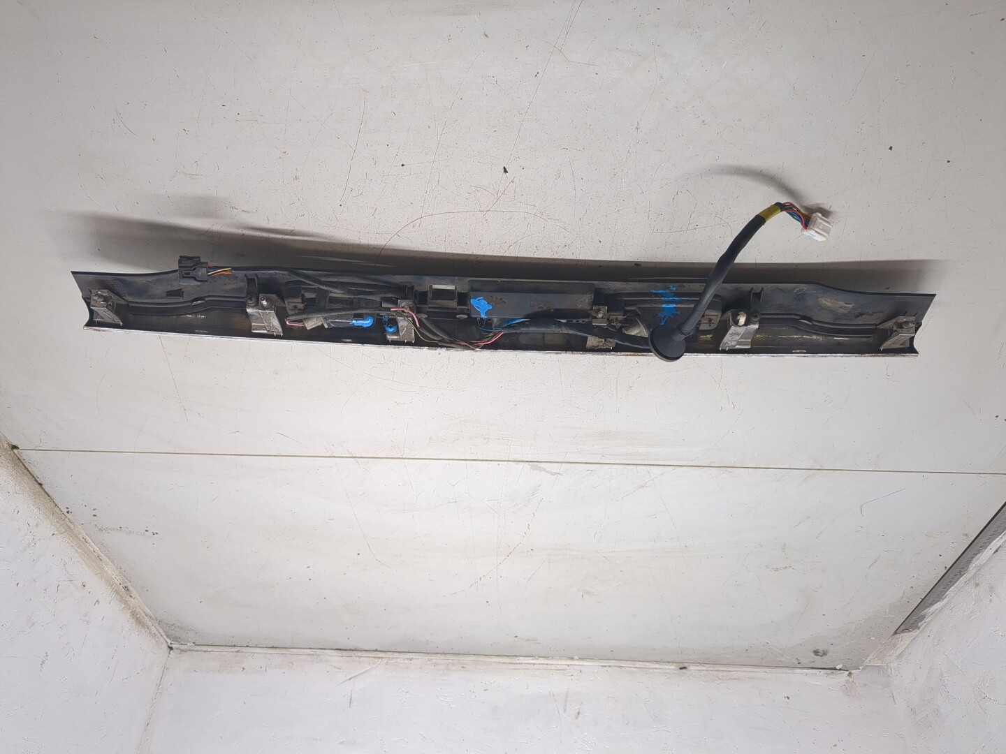 Фонарь подсветки номера