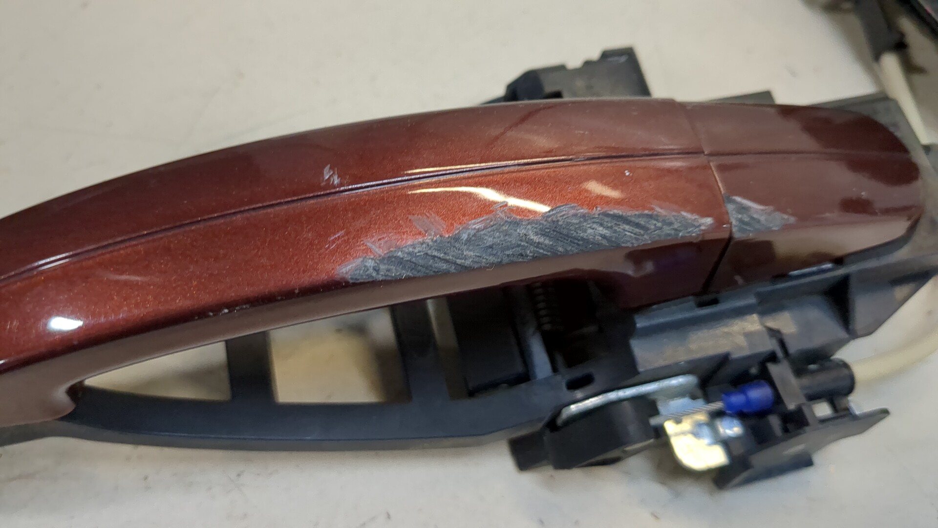 Замок двери задней правой