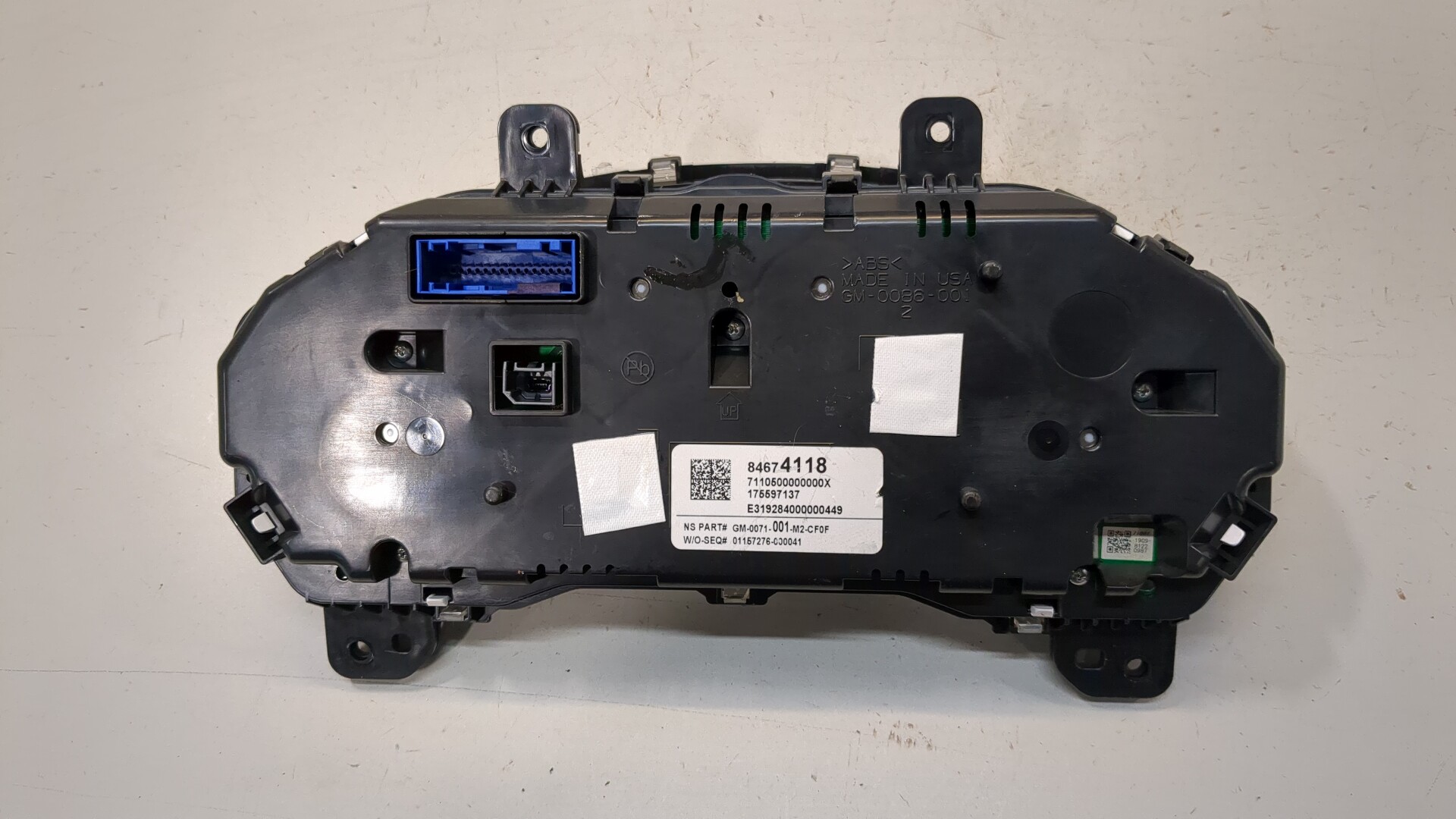 Панель приборов