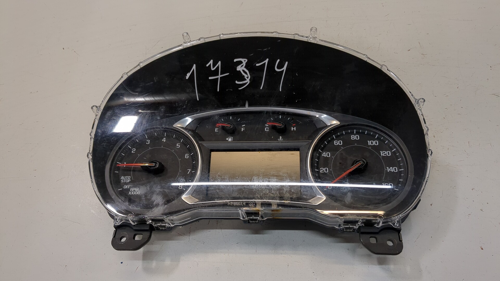 Панель приборов