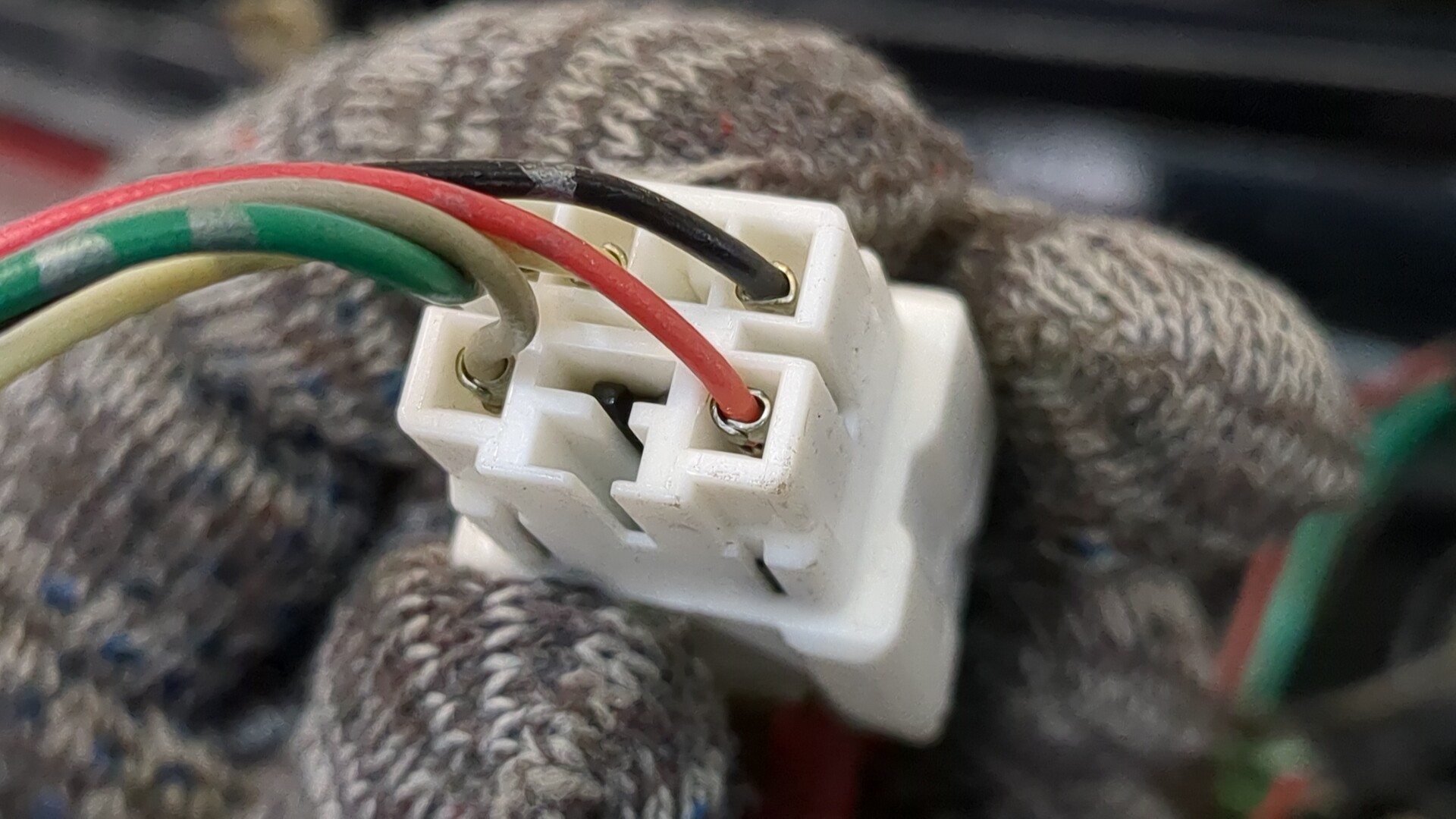 Фонарь задний правый