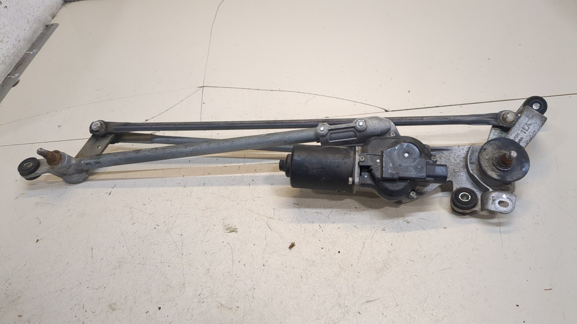 Трапеция стеклоочистителей