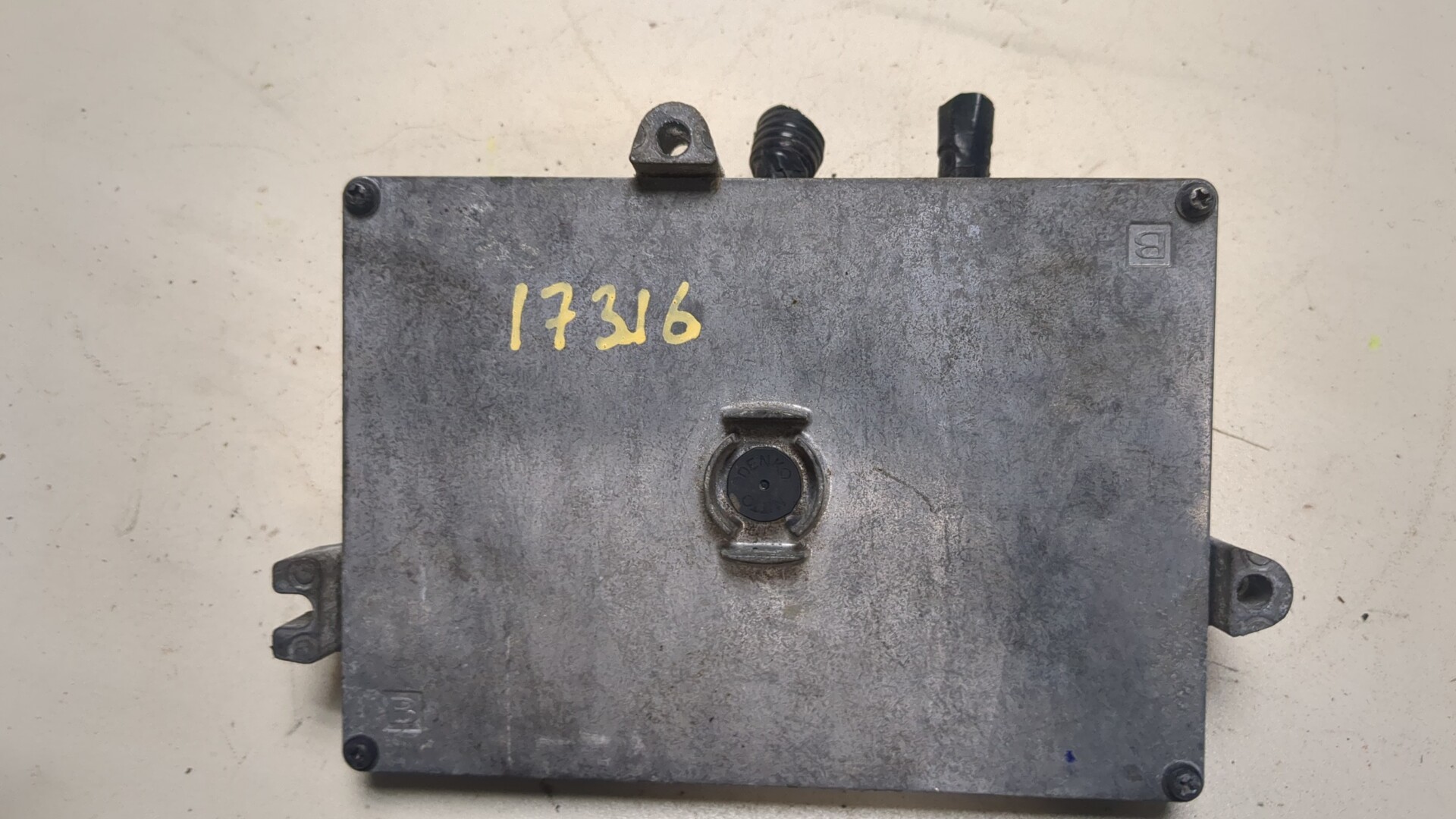 Блок управления двигателем