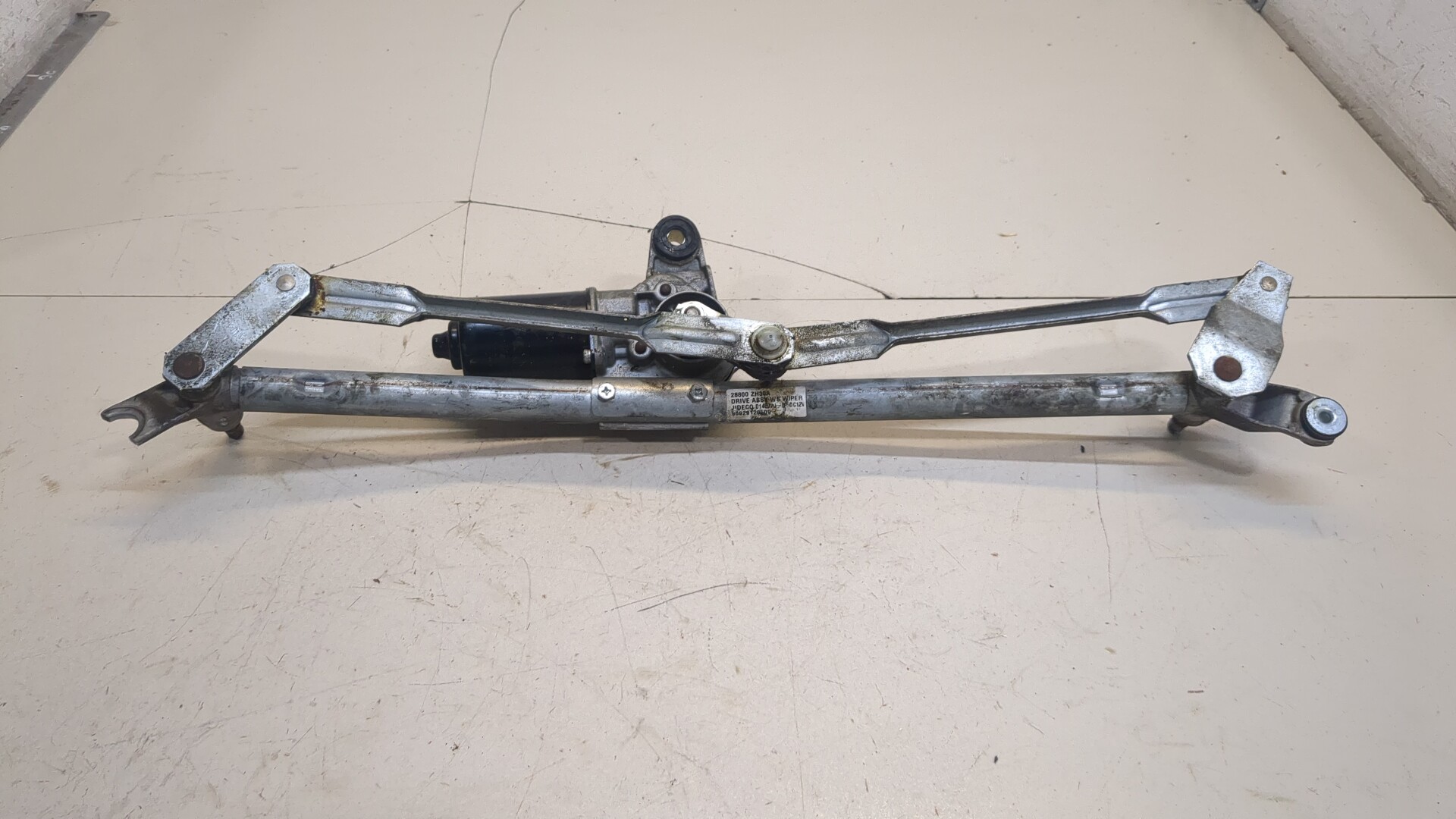 Трапеция стеклоочистителей