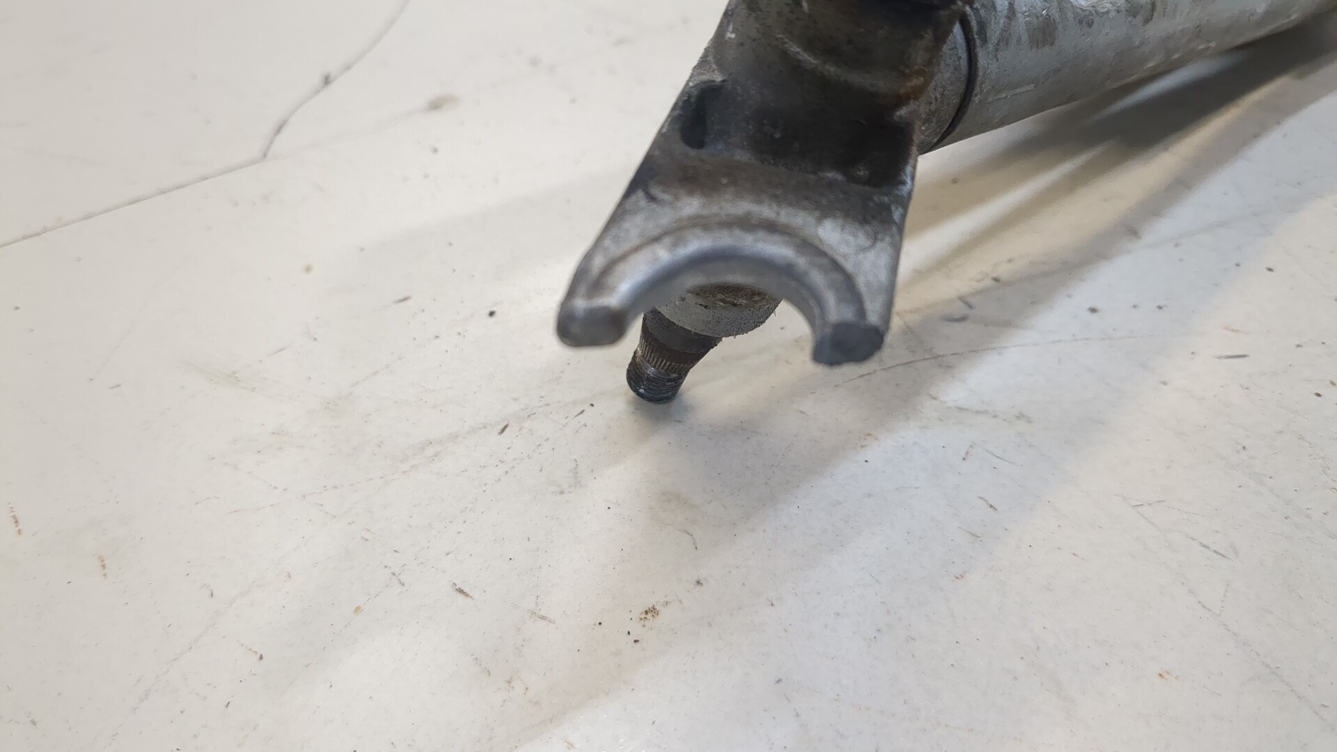 Трапеция стеклоочистителей