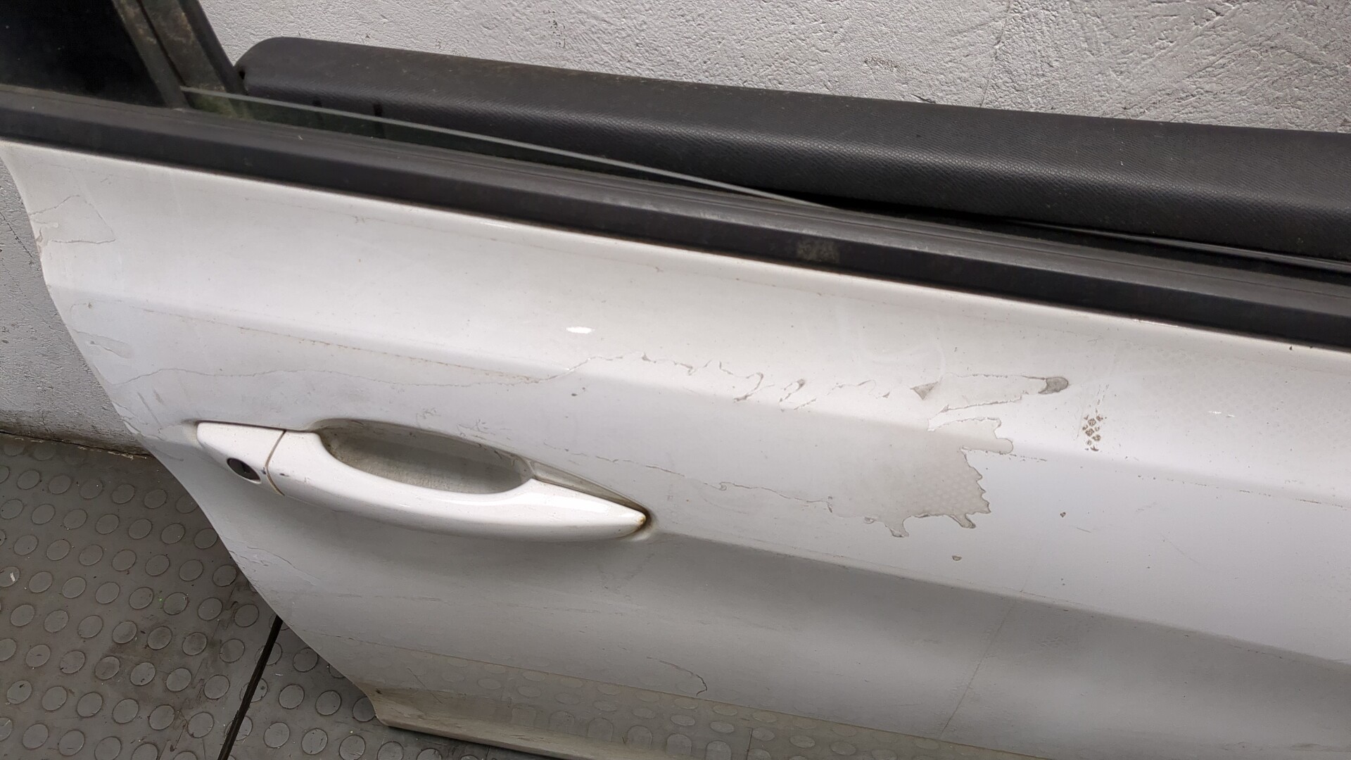 Дверь передняя правая