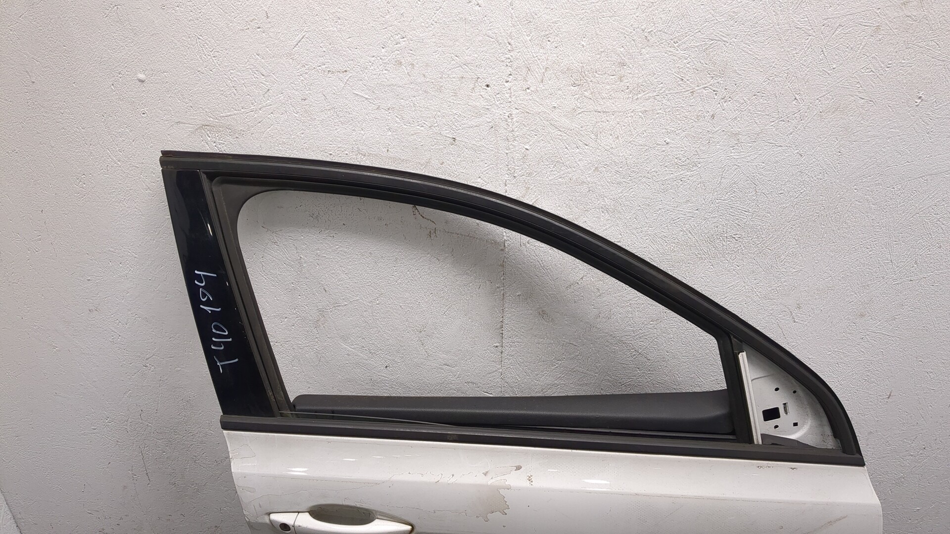 Дверь передняя правая