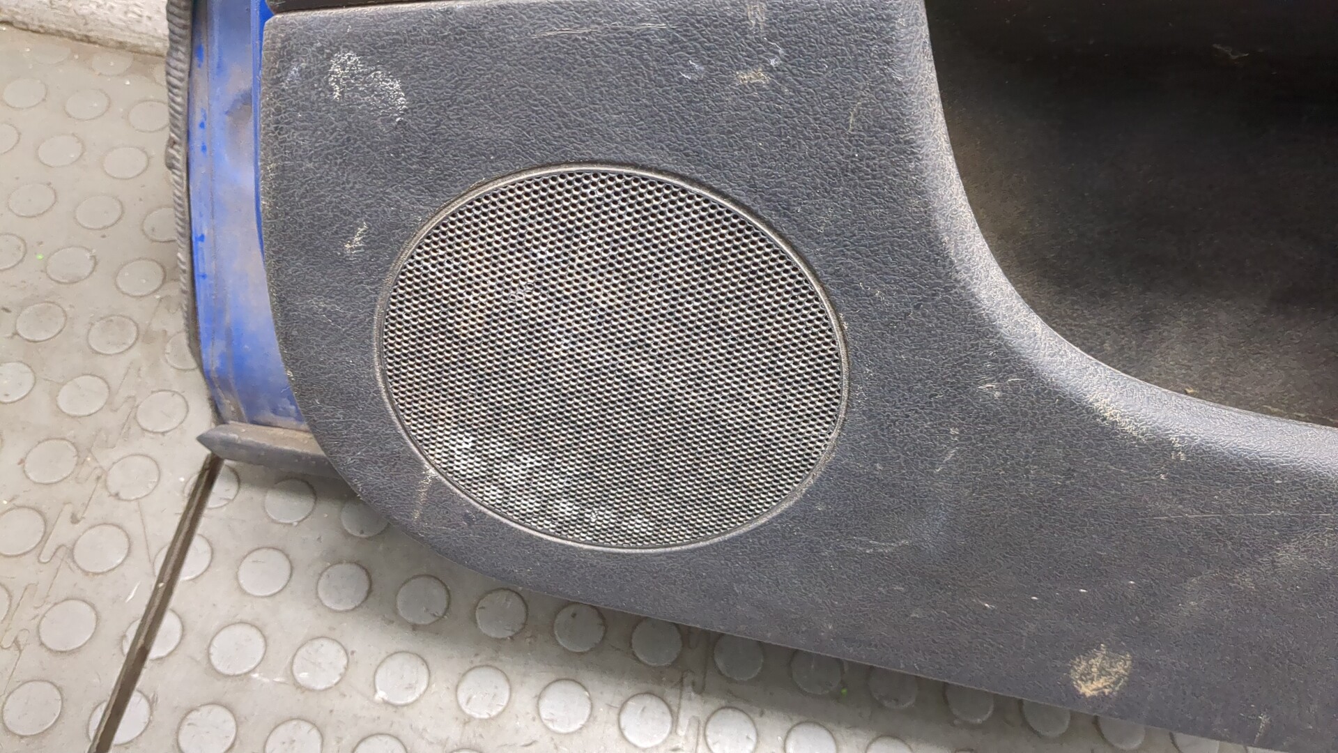 Дверь задняя правая