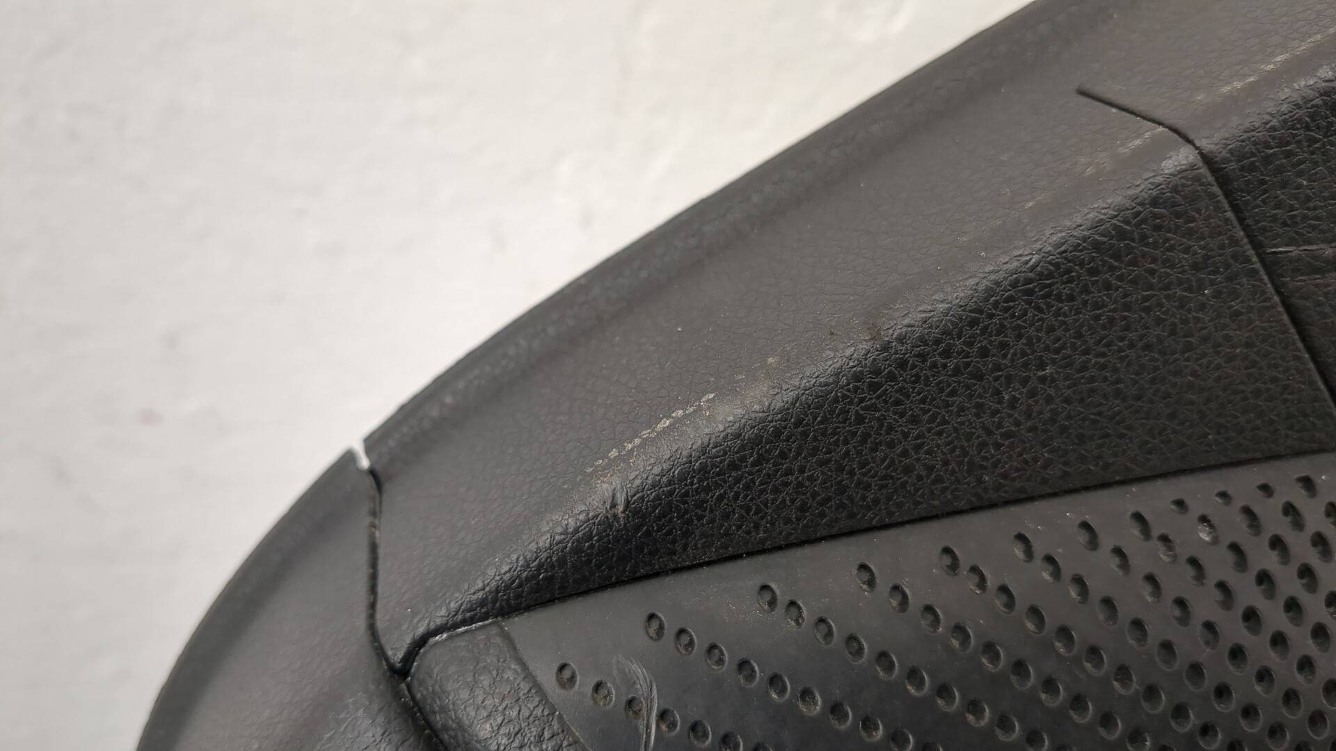 Обшивка двери задней правой