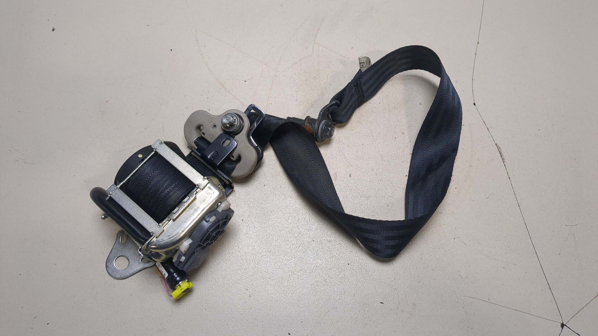 Ремень безопасности