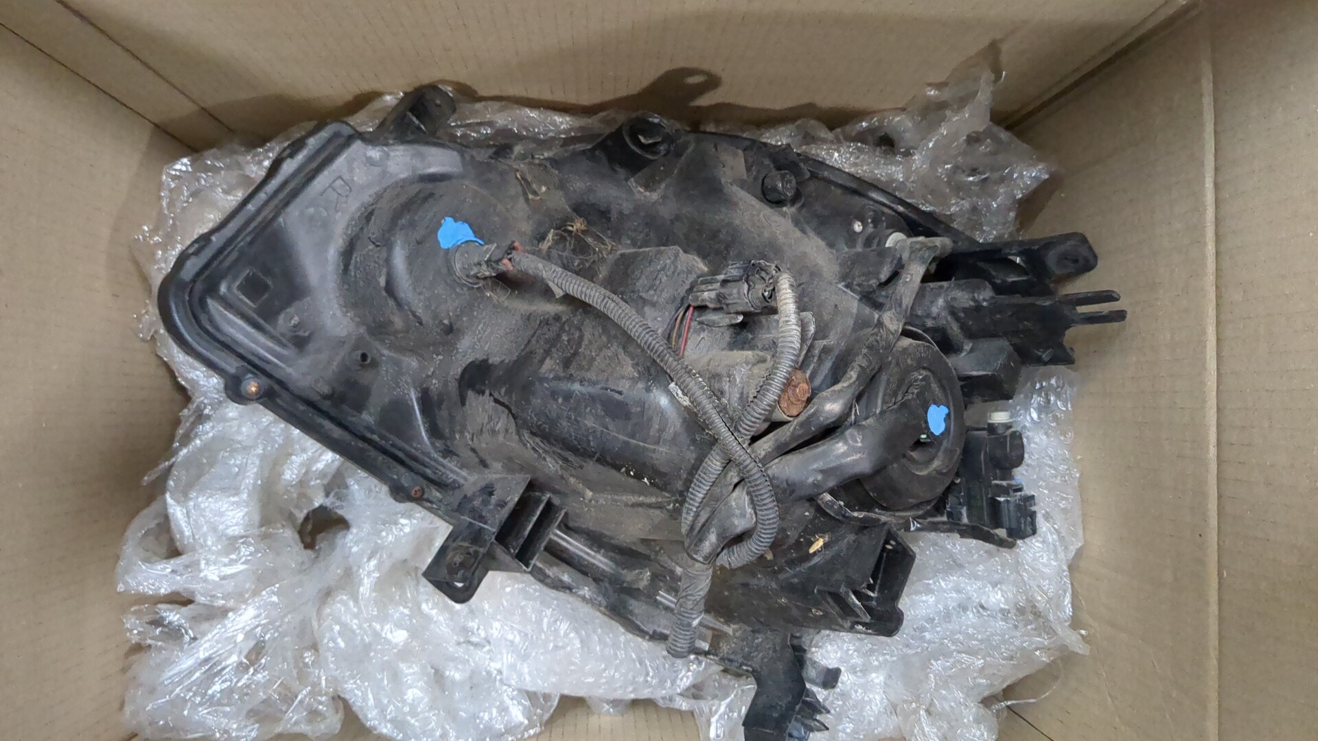 Фара правая