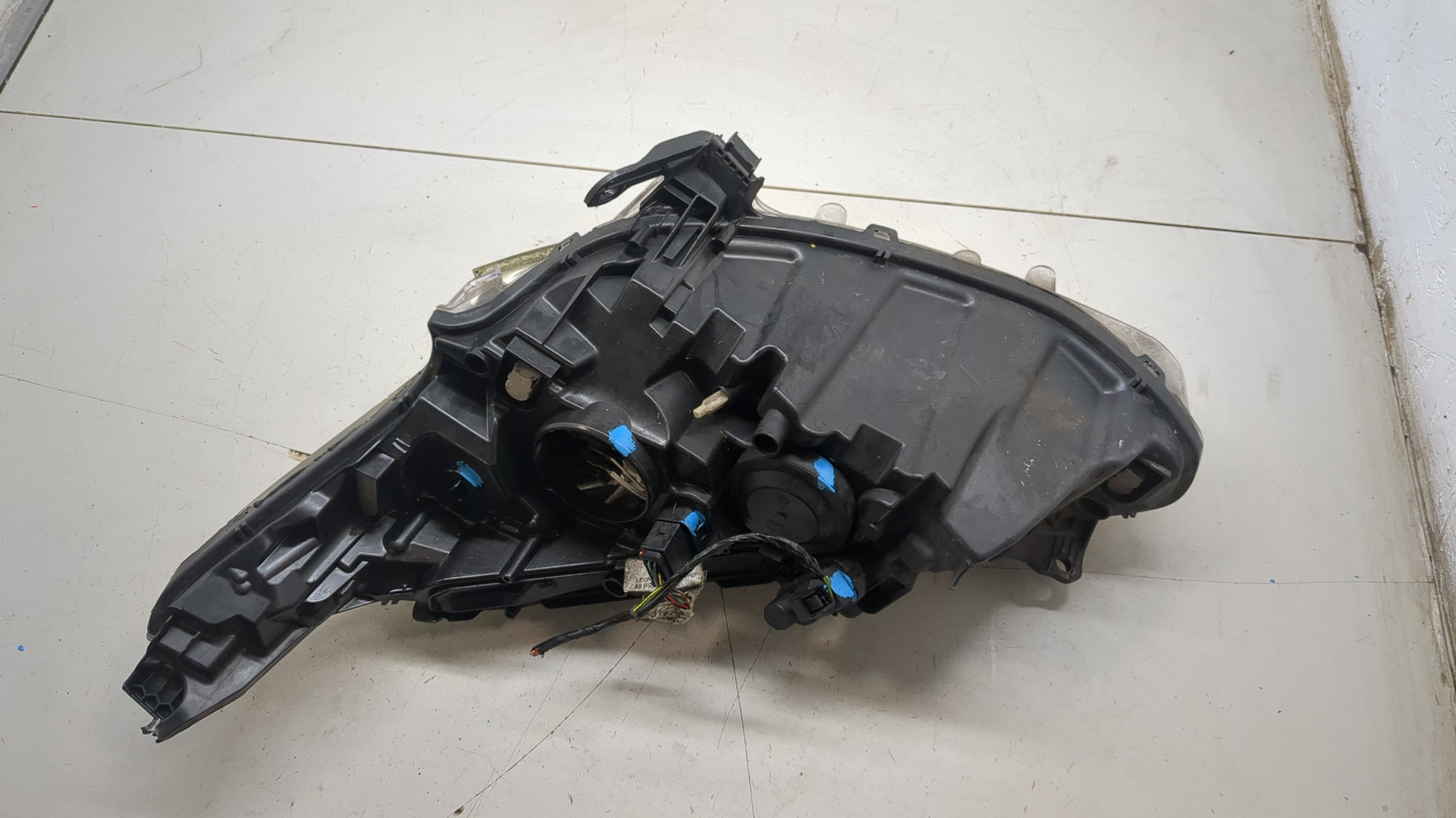 Фара правая