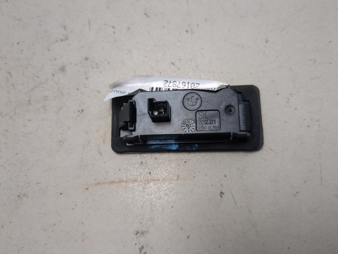 Фонарь подсветки номера