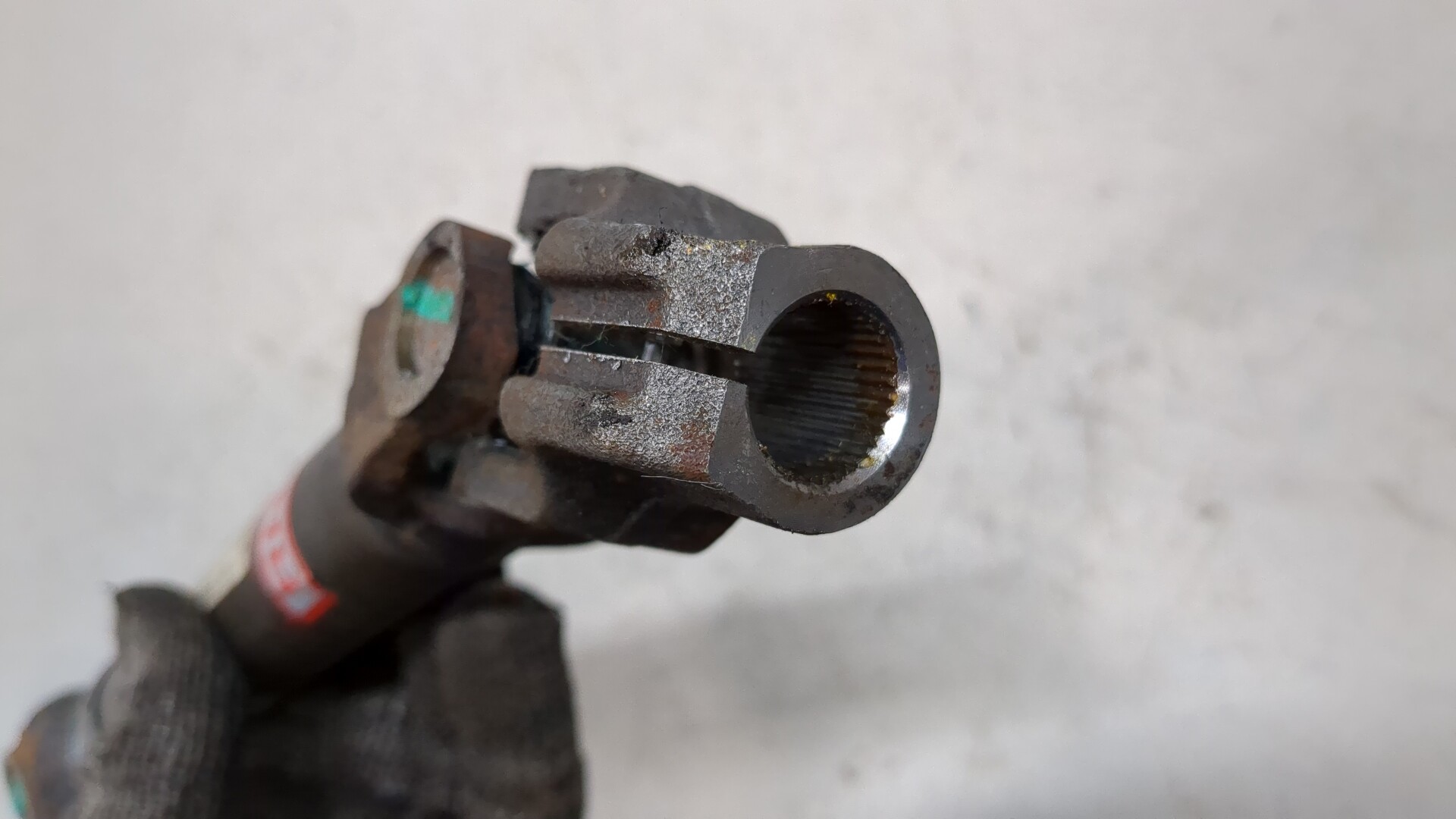 Кардан рулевой