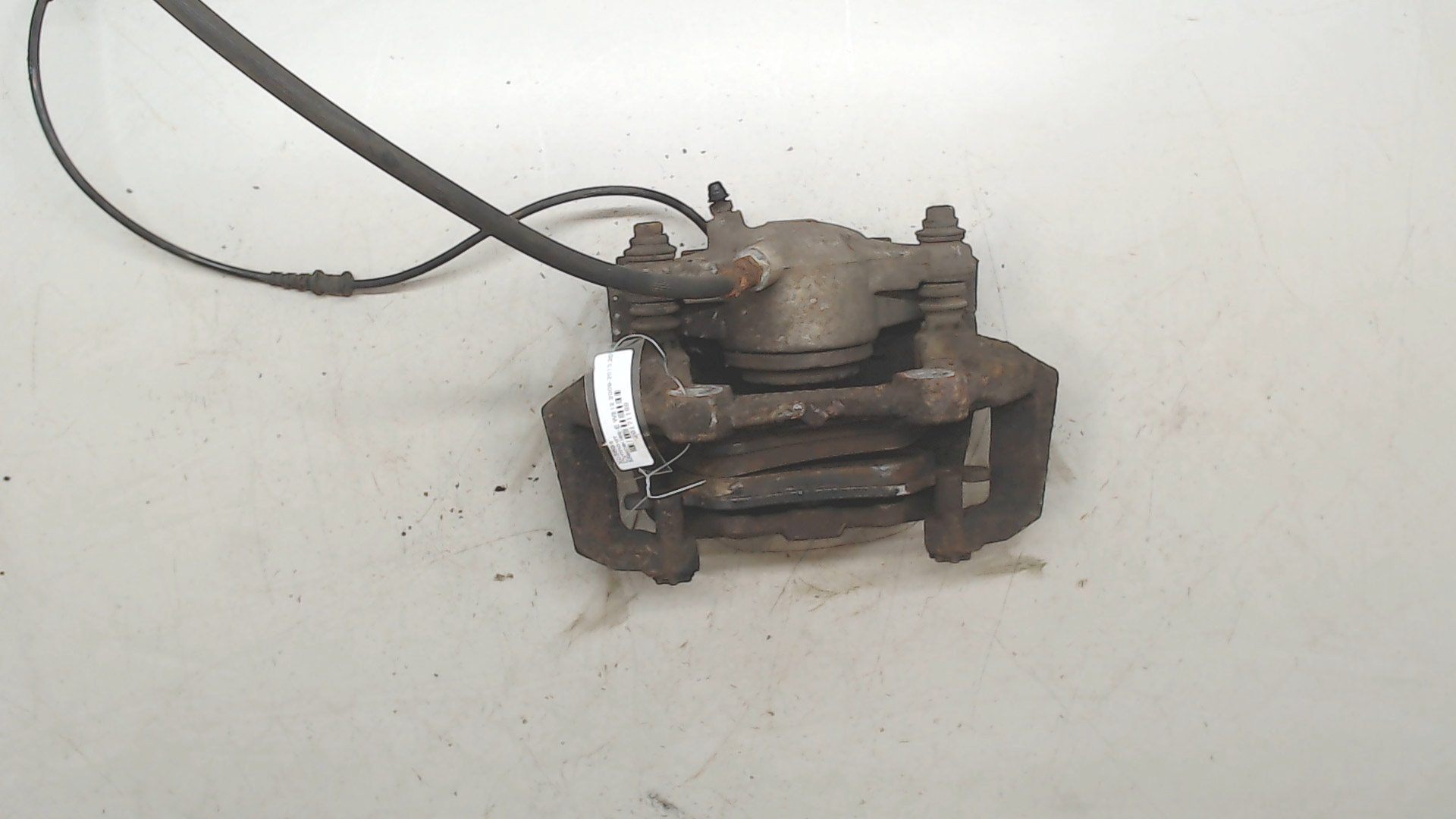 Суппорт передний правый