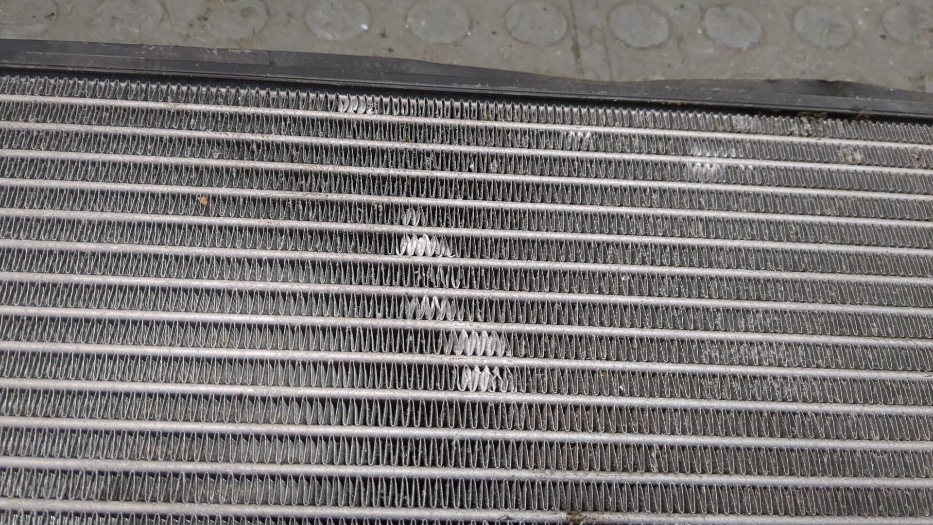 Радиатор охлаждения двигателя основной