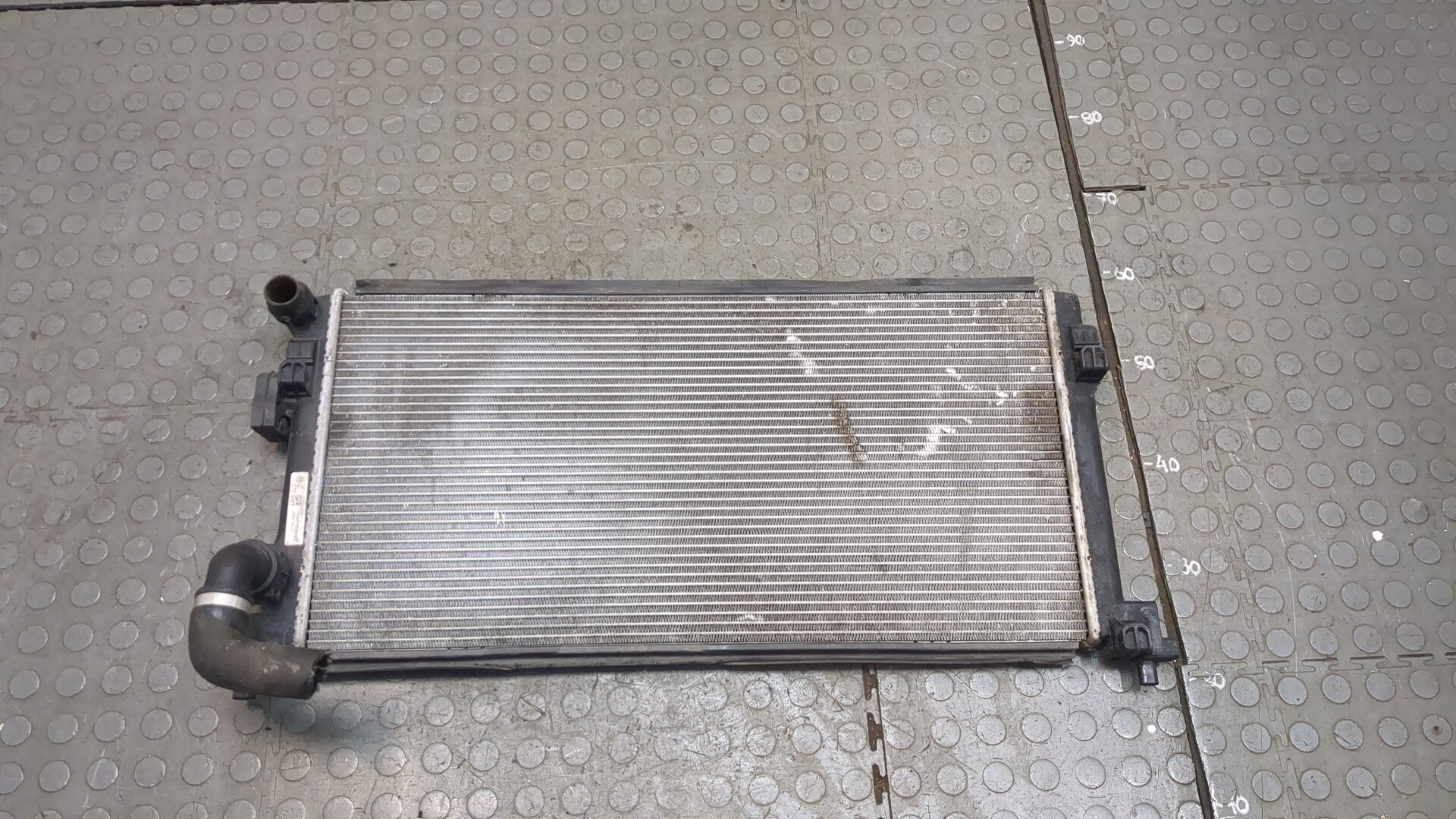 Радиатор охлаждения двигателя основной