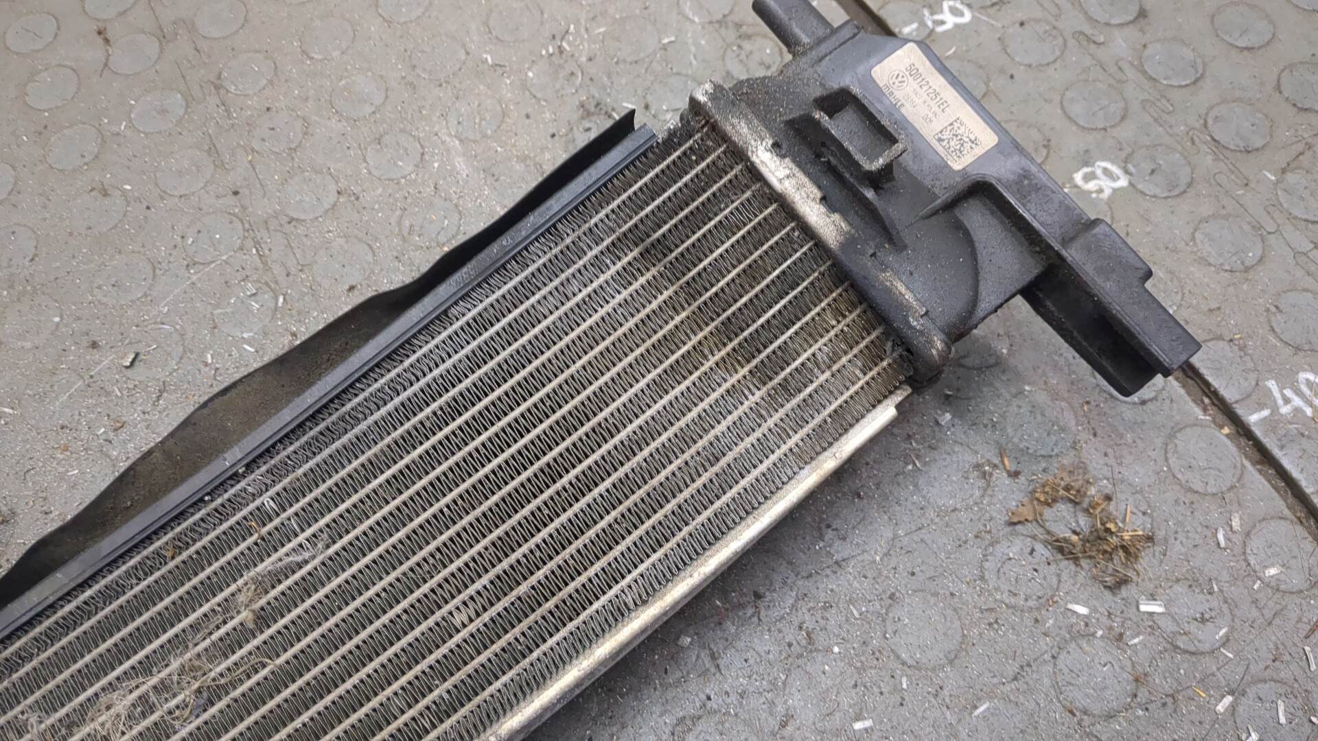 Радиатор охлаждения двигателя основной