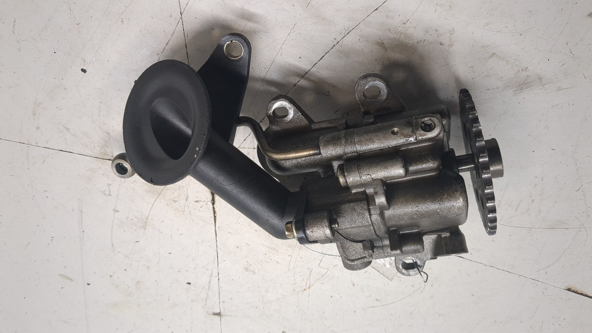 Насос масляный