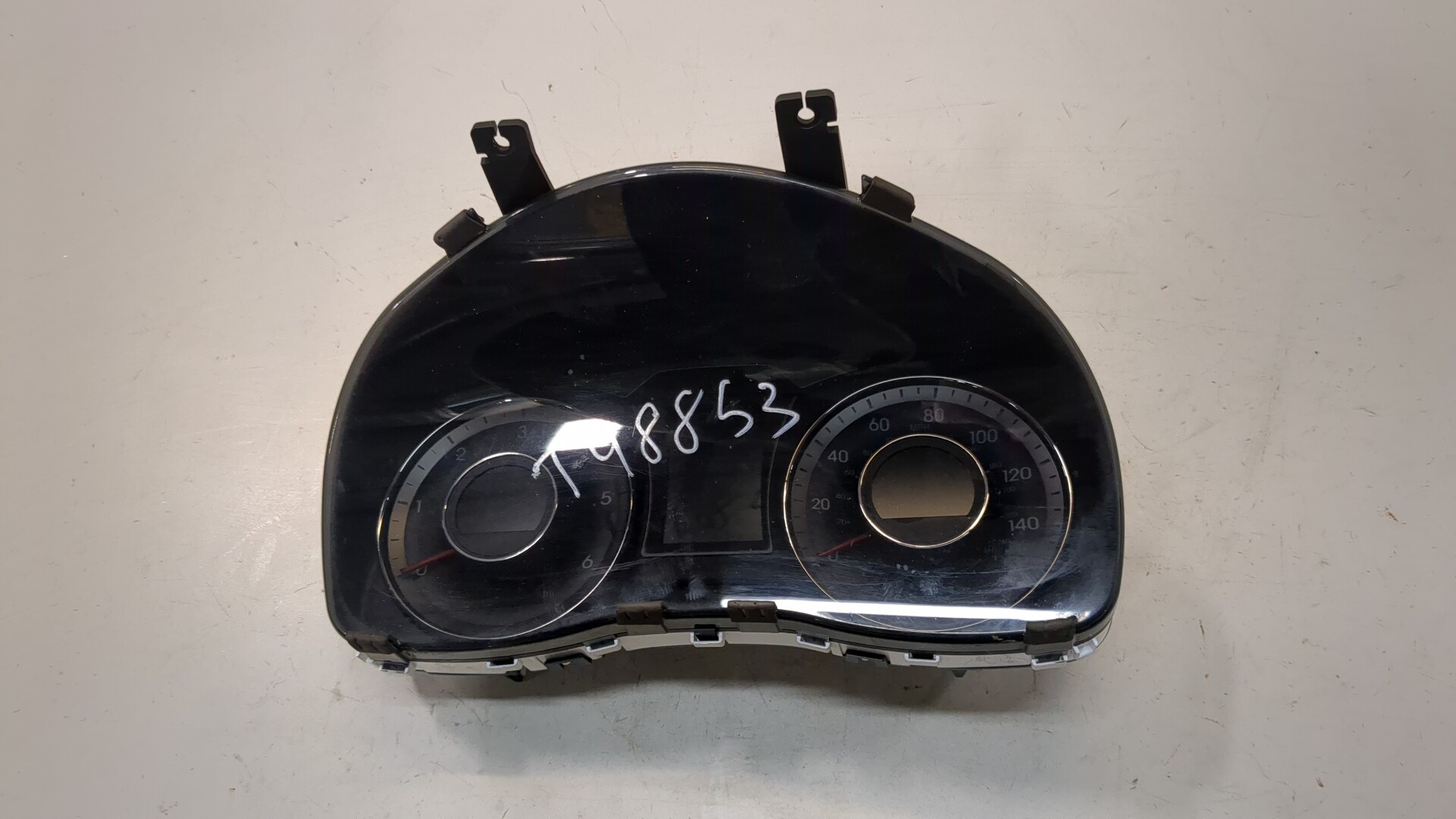 Панель приборов