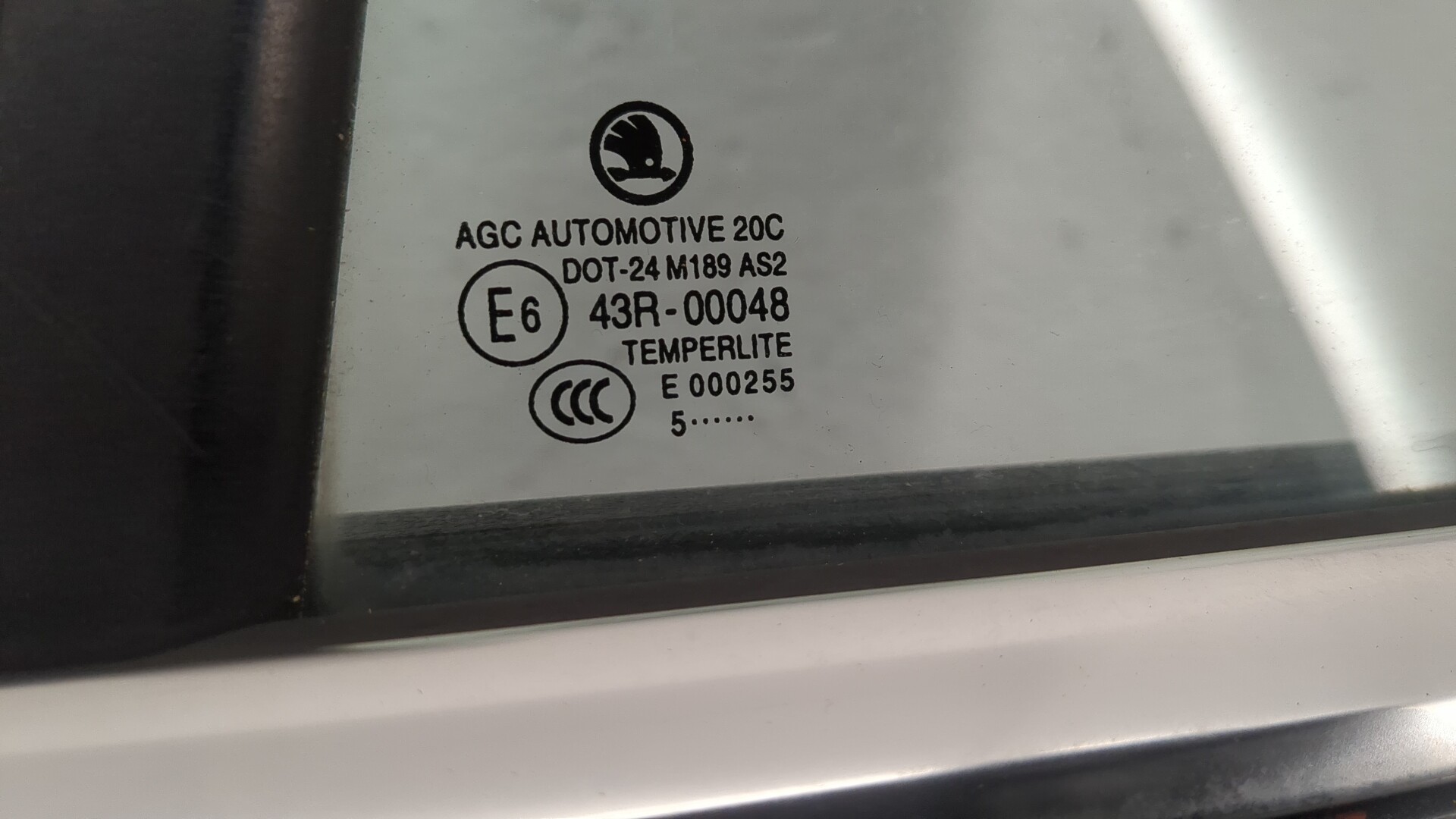 Дверь задняя левая