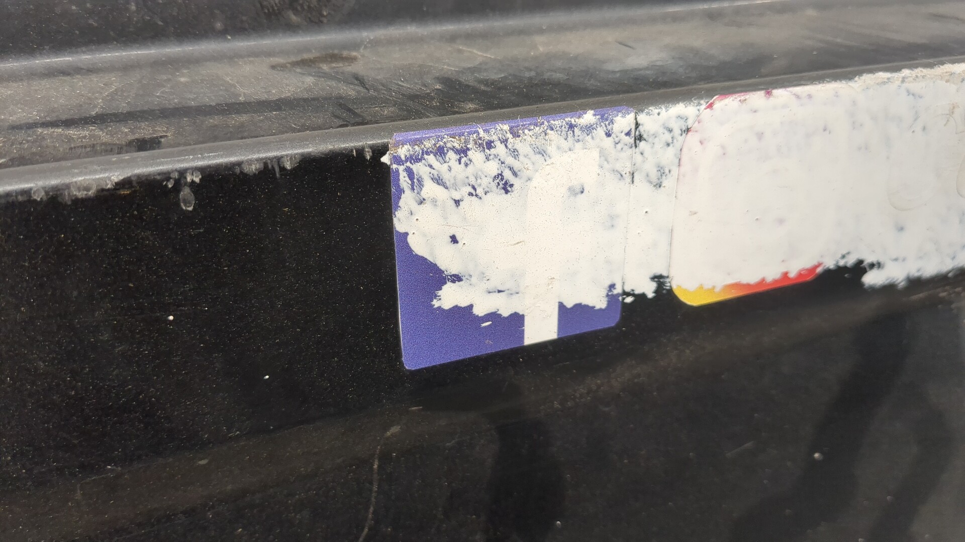 Крыло переднее левое