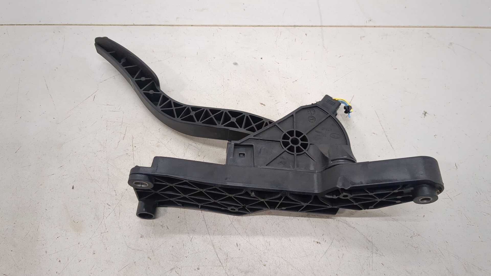 Педаль газа