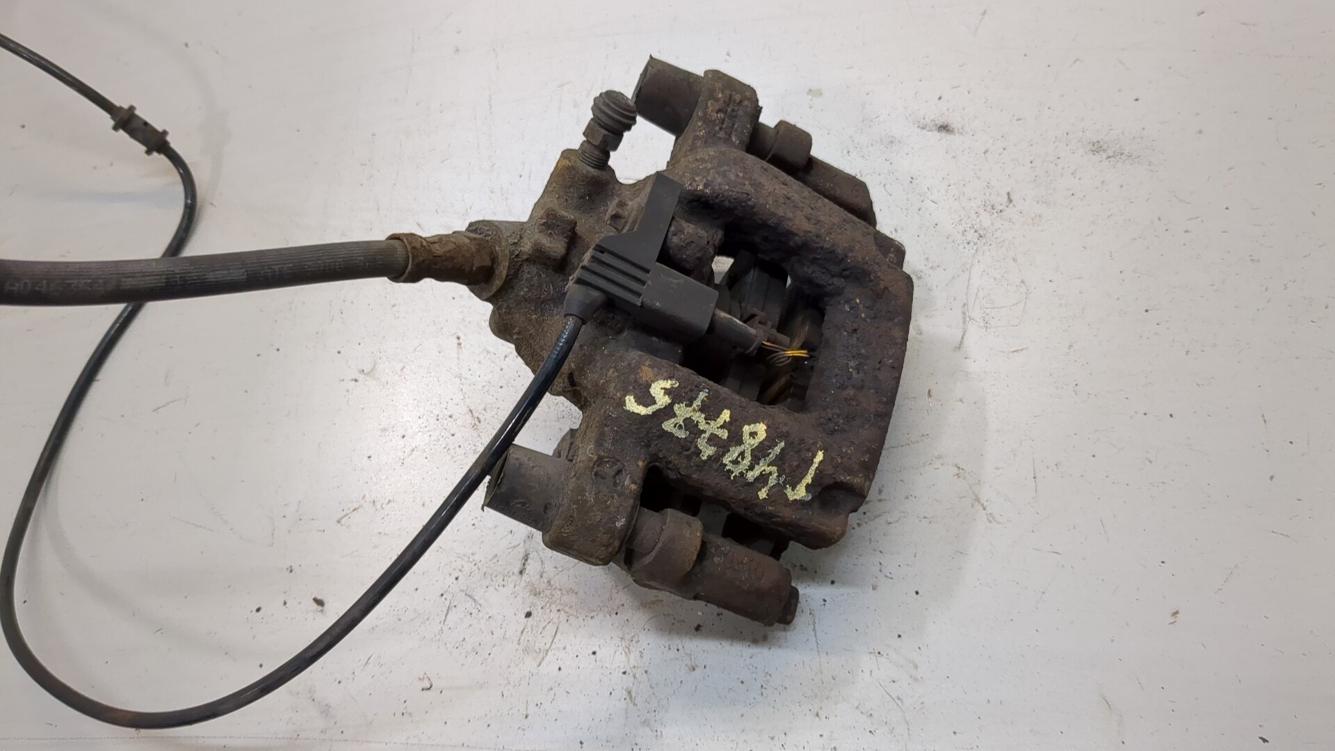 Суппорт задний правый