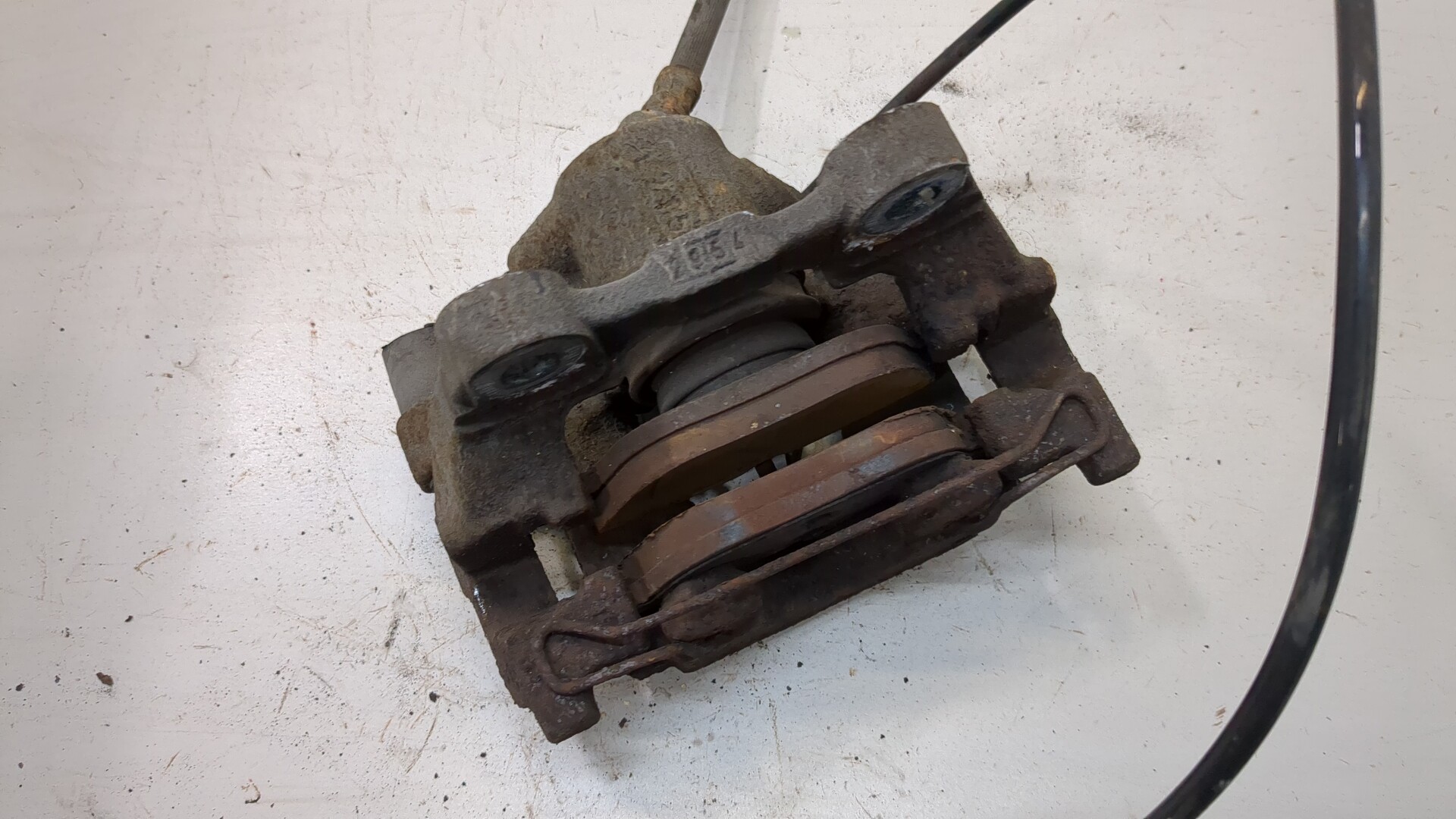 Суппорт задний правый