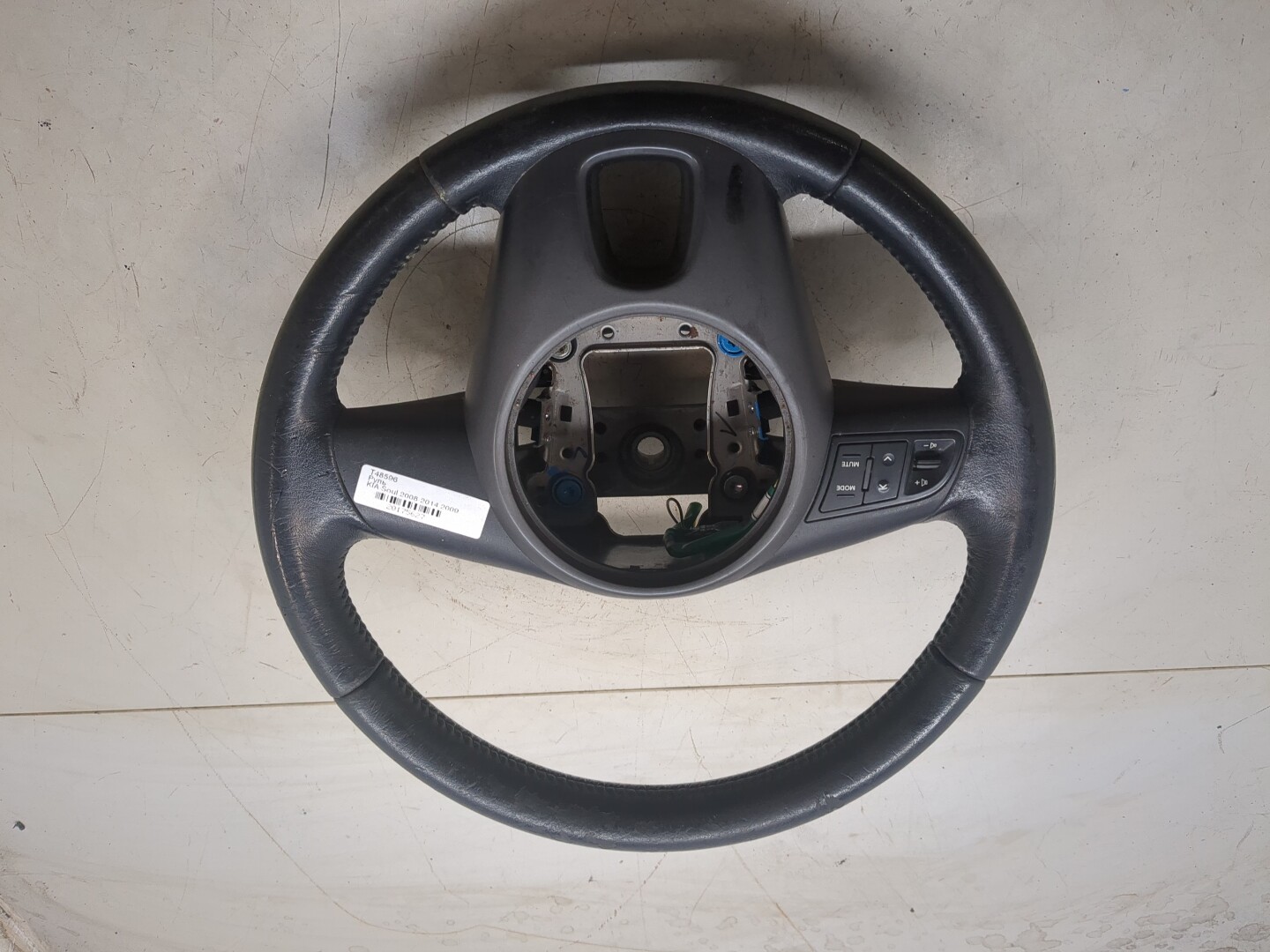 Рулевое колесо (руль)