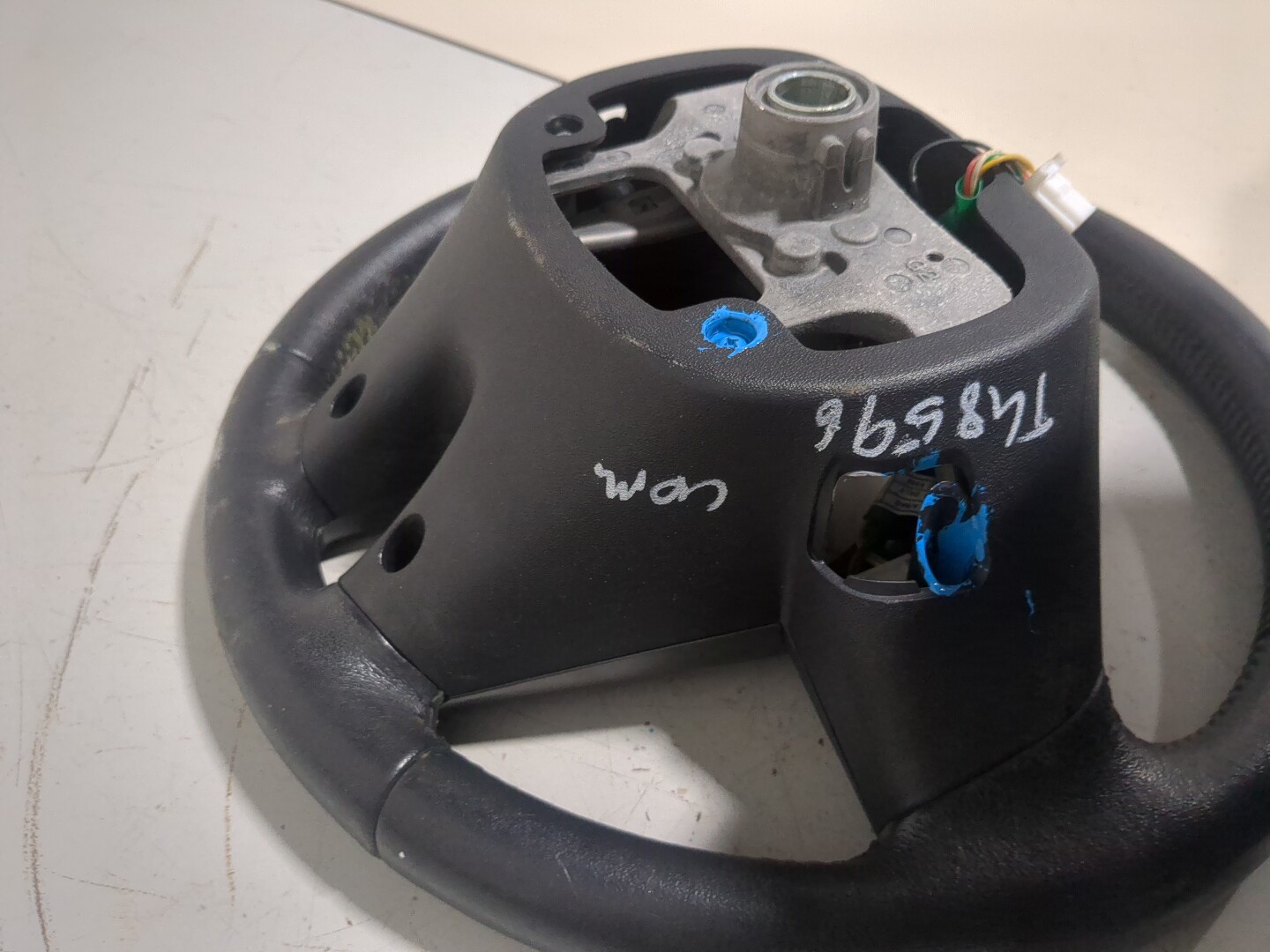 Рулевое колесо (руль)